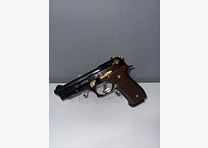 Ekol Firat Magnum blank firing pistol – Black / Gold Edition