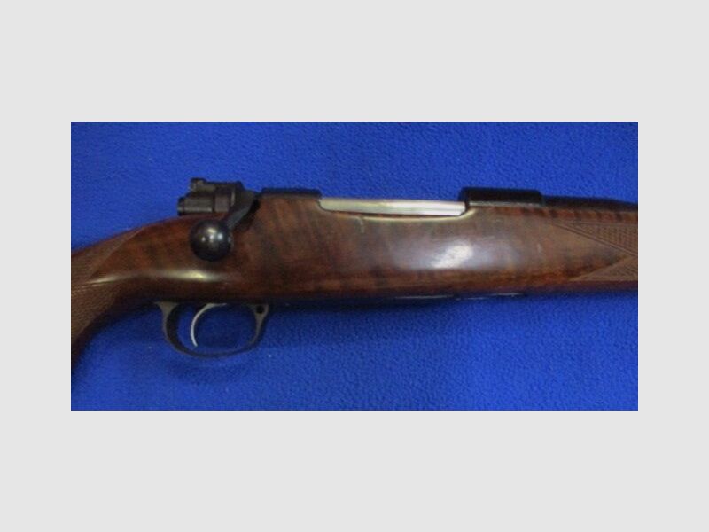 Herhalingsgeweer Frankonia luxe met combinatie-trigger en boringen op de M98-huls