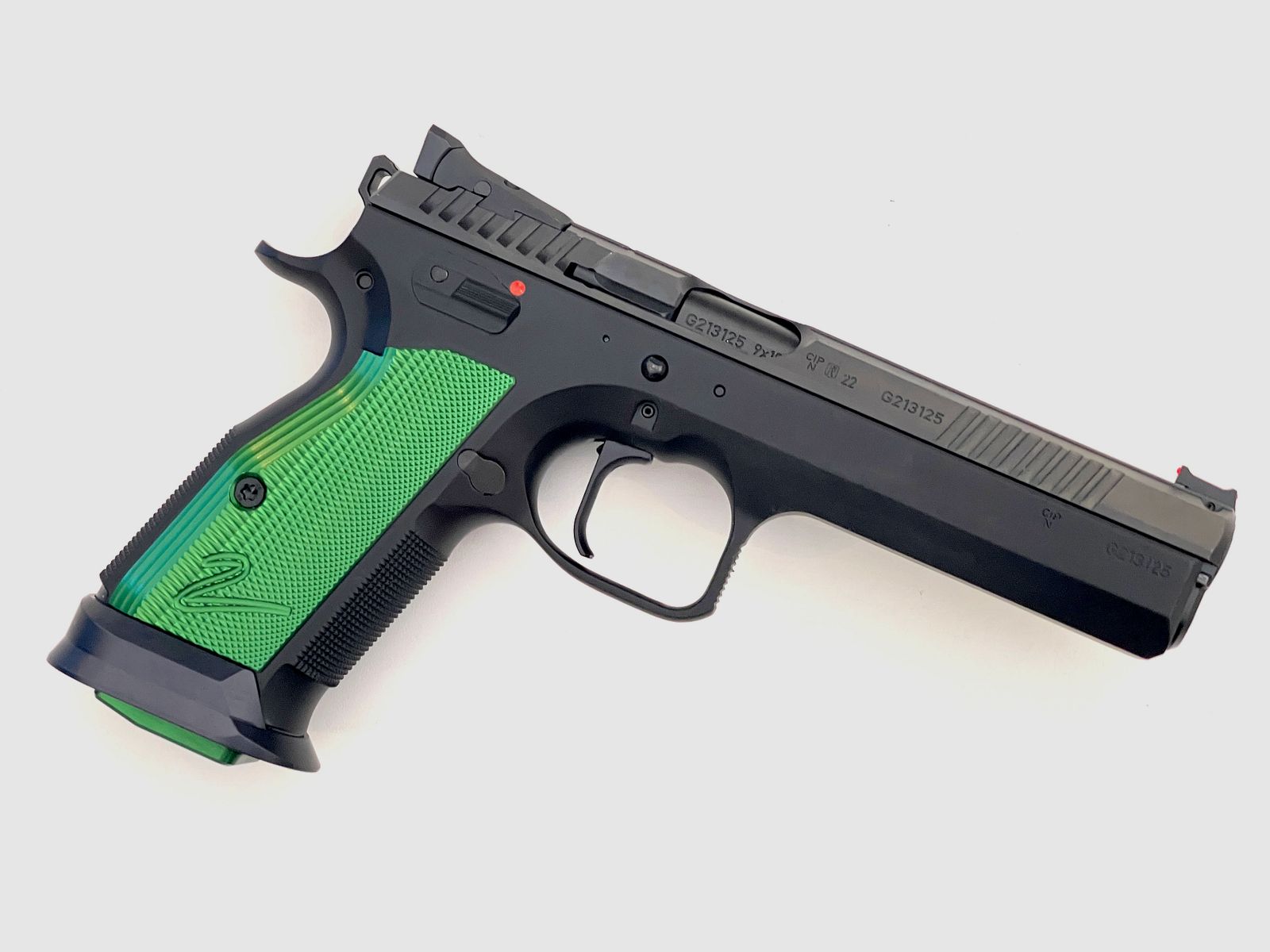 CZ  TS 2 Racing Green 9mm Luger NEU
