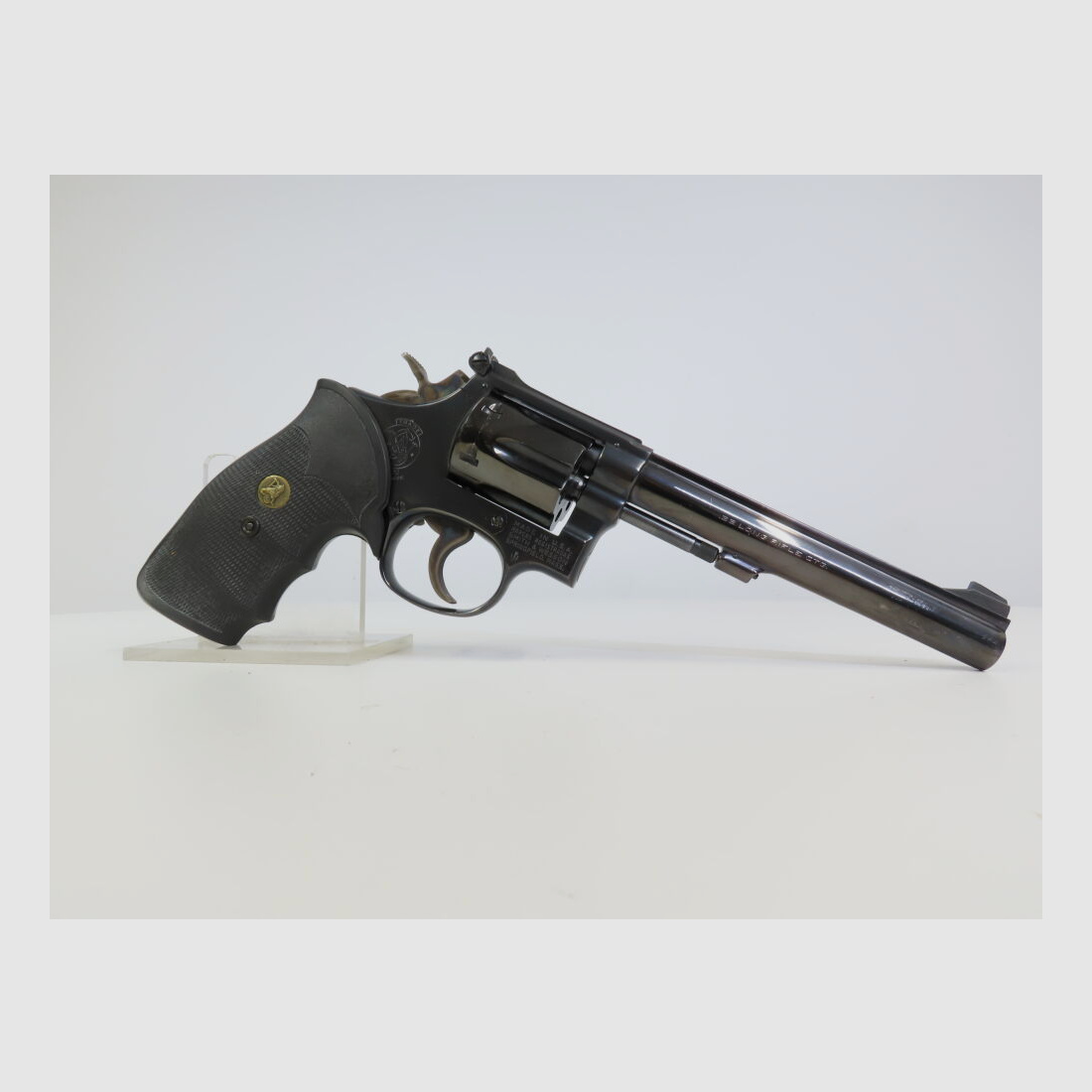 Smith & Wesson 617 in 6Zoll