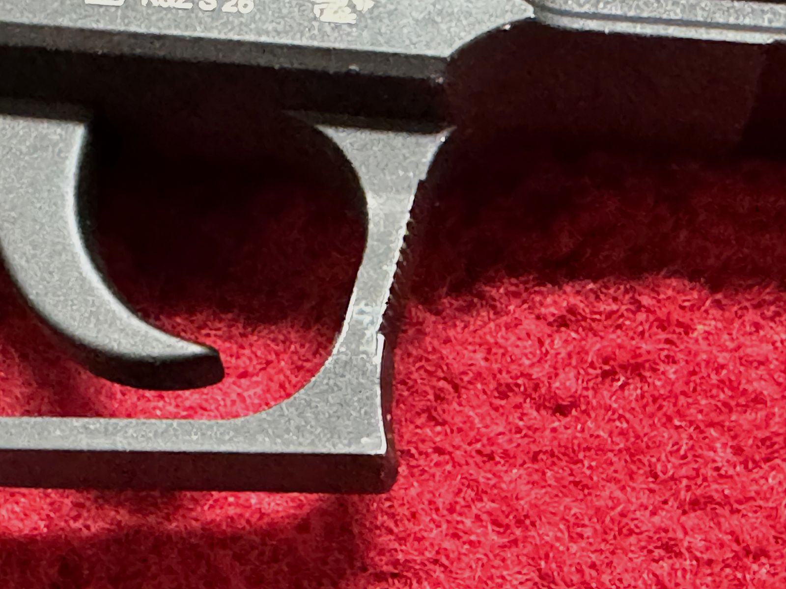 KJ Works KP-01 SIG P226 Vollmetall Gas Blow Back Airsoft GBB 6mm + Tasche-Holster - 3 Magazine 