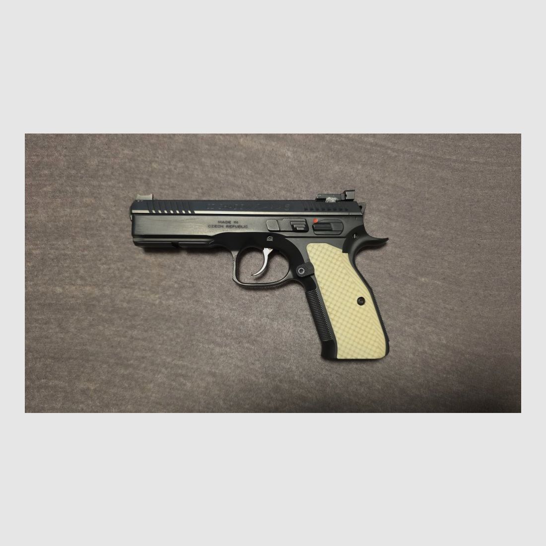CZ Shadow 2 9mm, afbeelding 3 van 3