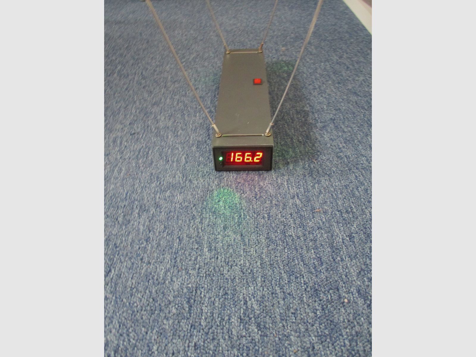 Chronometer / Chrony / speed measuring device, with memory for up to 20 recordings.