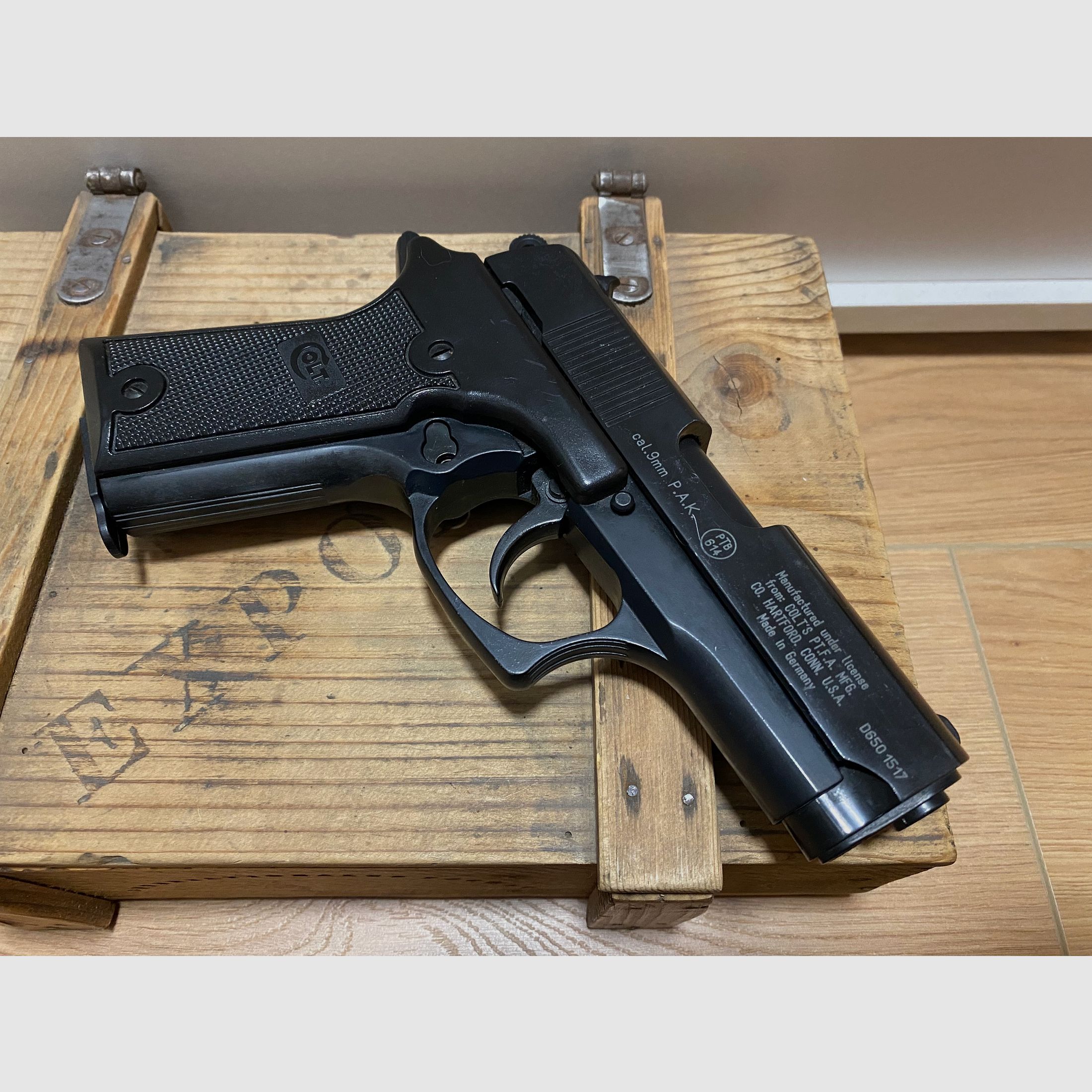 Colt Double Eagle 9mm P.A.K. Schreckschuss