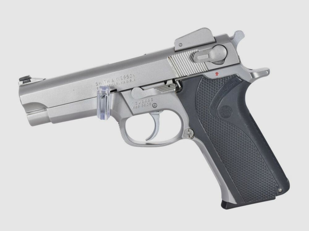 Smith & Wesson 5906