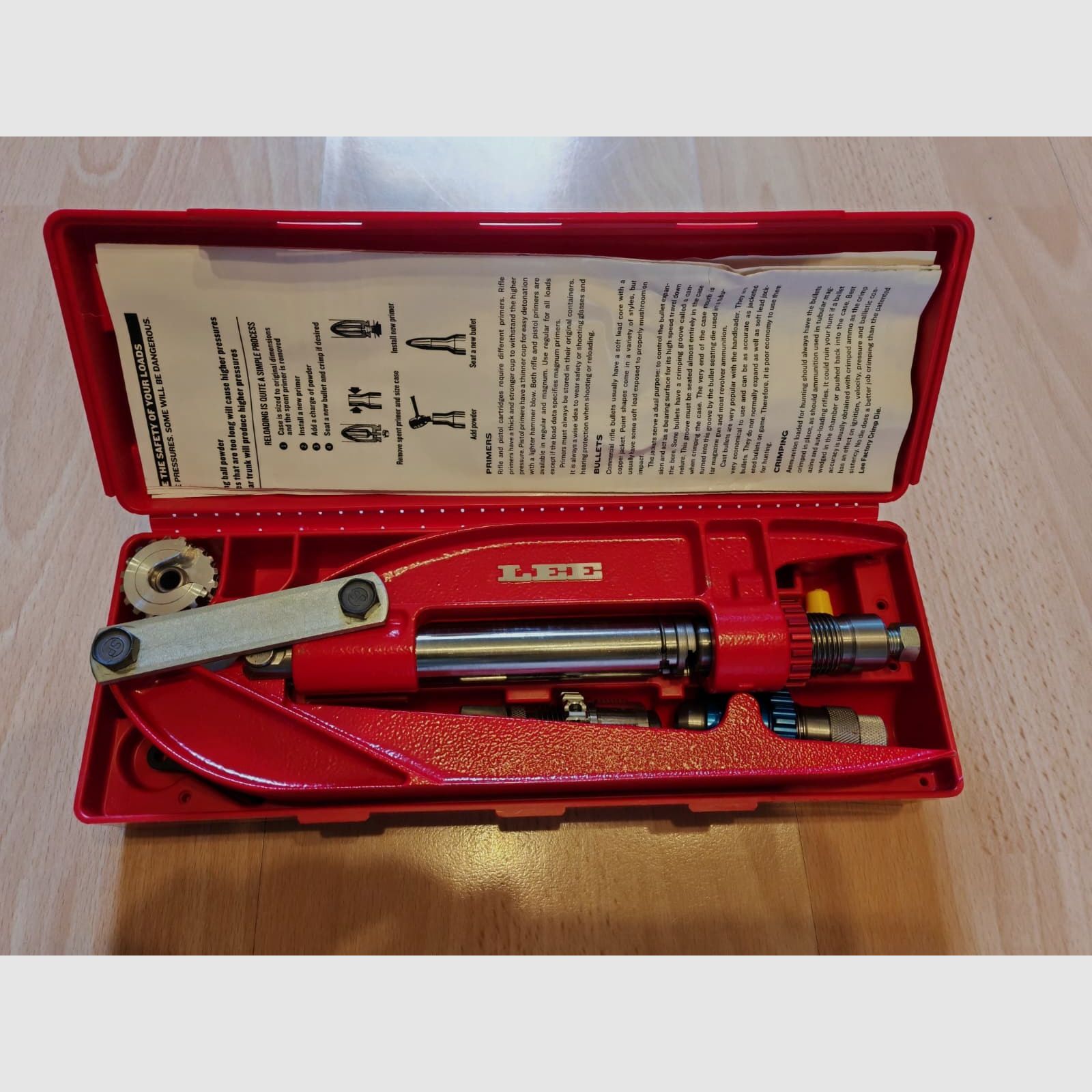 Lee Precision 9 mm Luger reloading set with Breech Lock hand press | NEW | Currently not available!