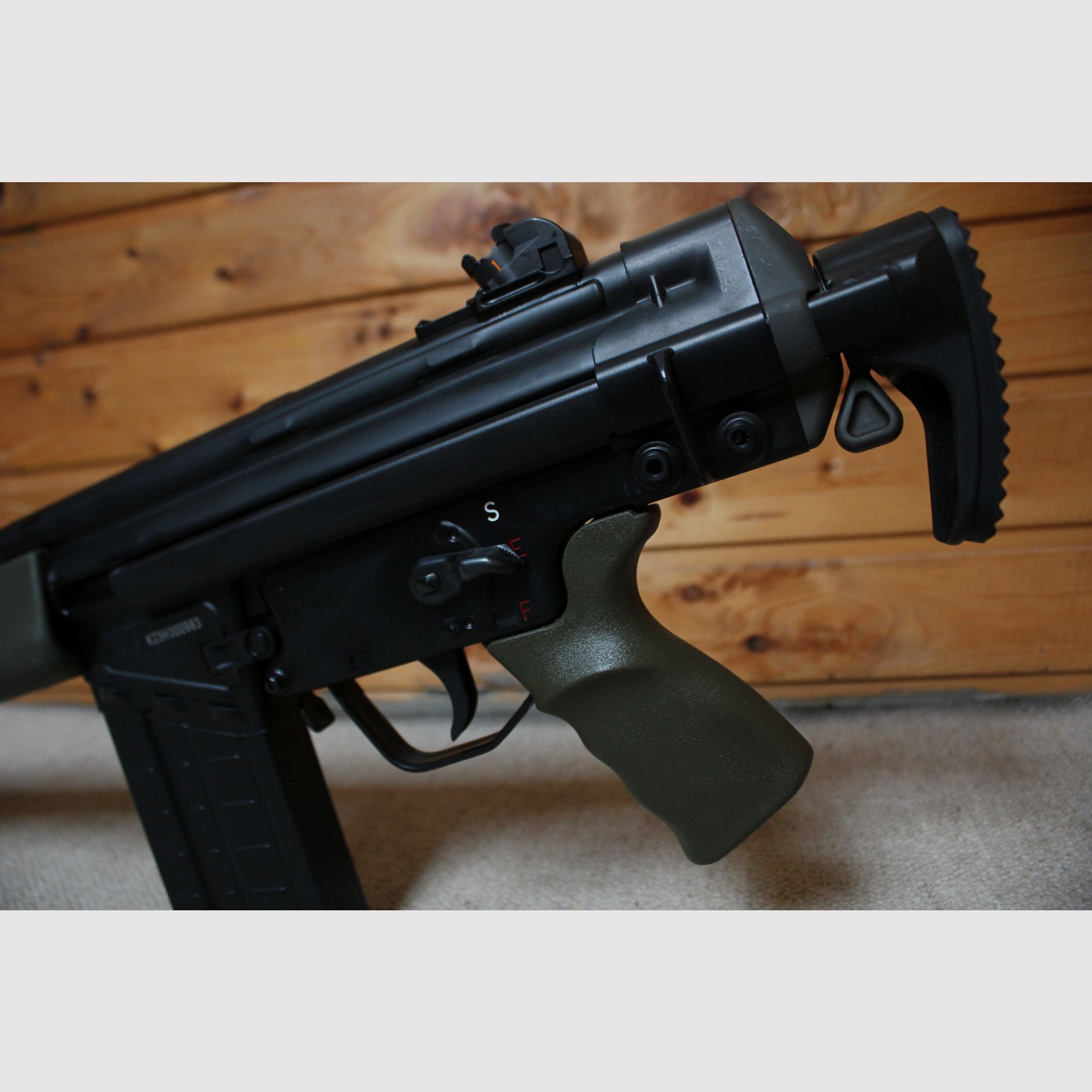 H&K Co2 G3 od Umarex / VFC wersja G3A4 z oryginalnym uchwytem G3, dźwignią ładowania, kolbą i trapezowym osłoną rękojeści // GBB 6mm BB / Vega Force Company