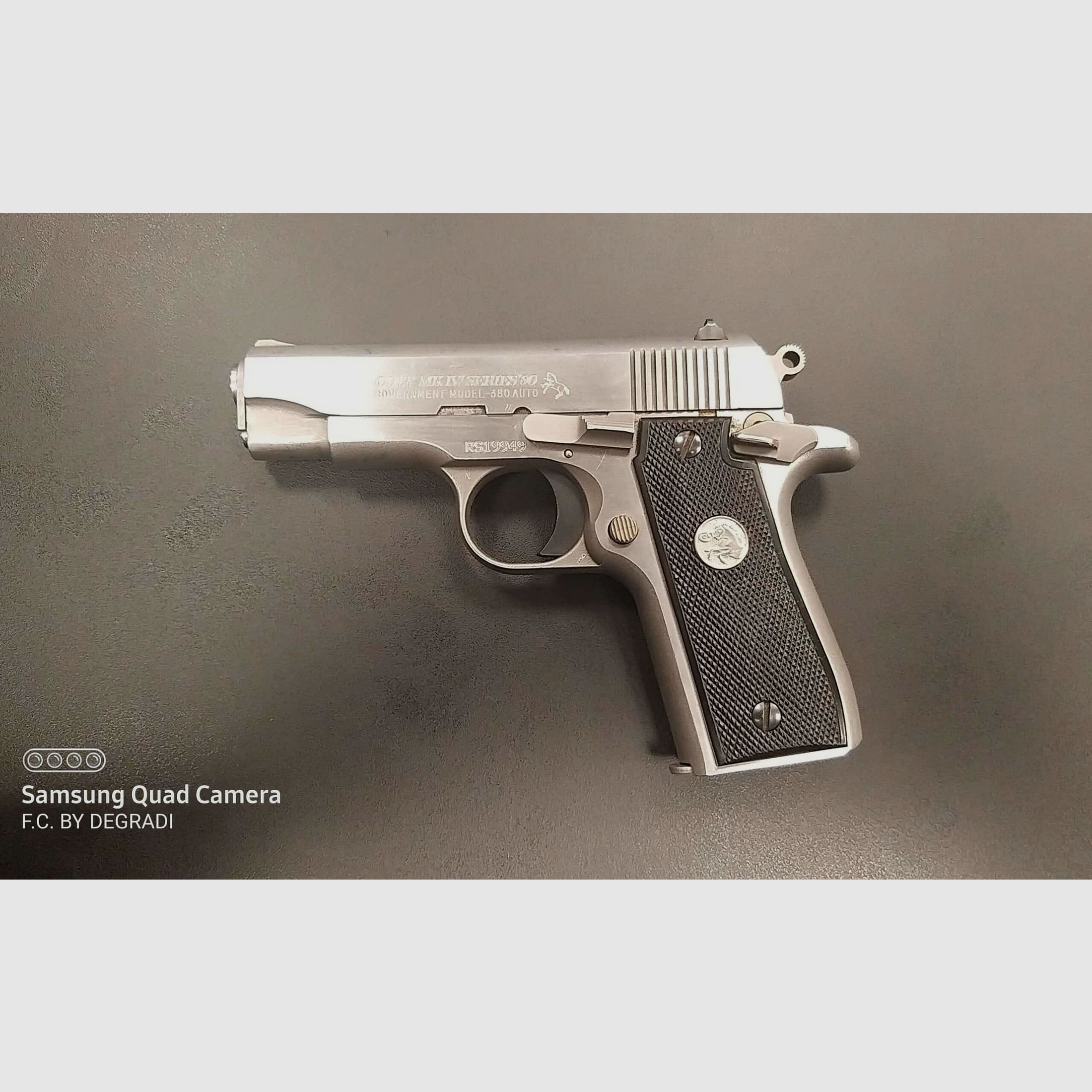 COLT GOVERNMENT 380 AUTO, zdjęcie 1 z 3