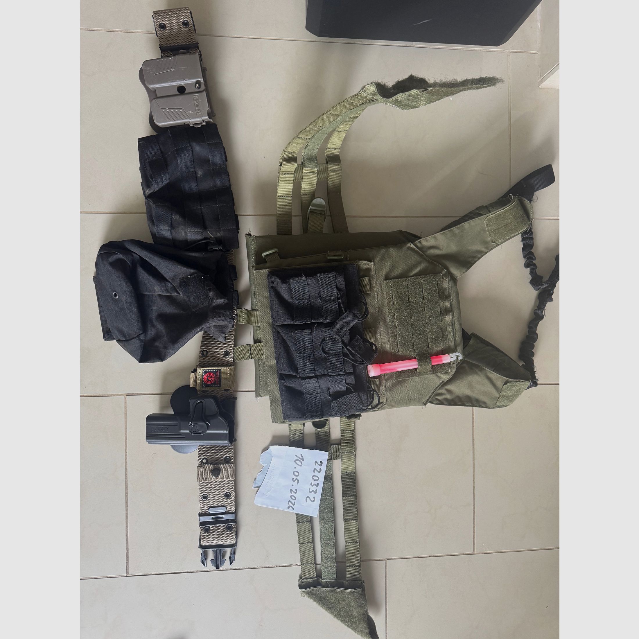 Airsoft Komplettset NEUWERTIG mit Begadi SMR16 und VFC Glock 17 