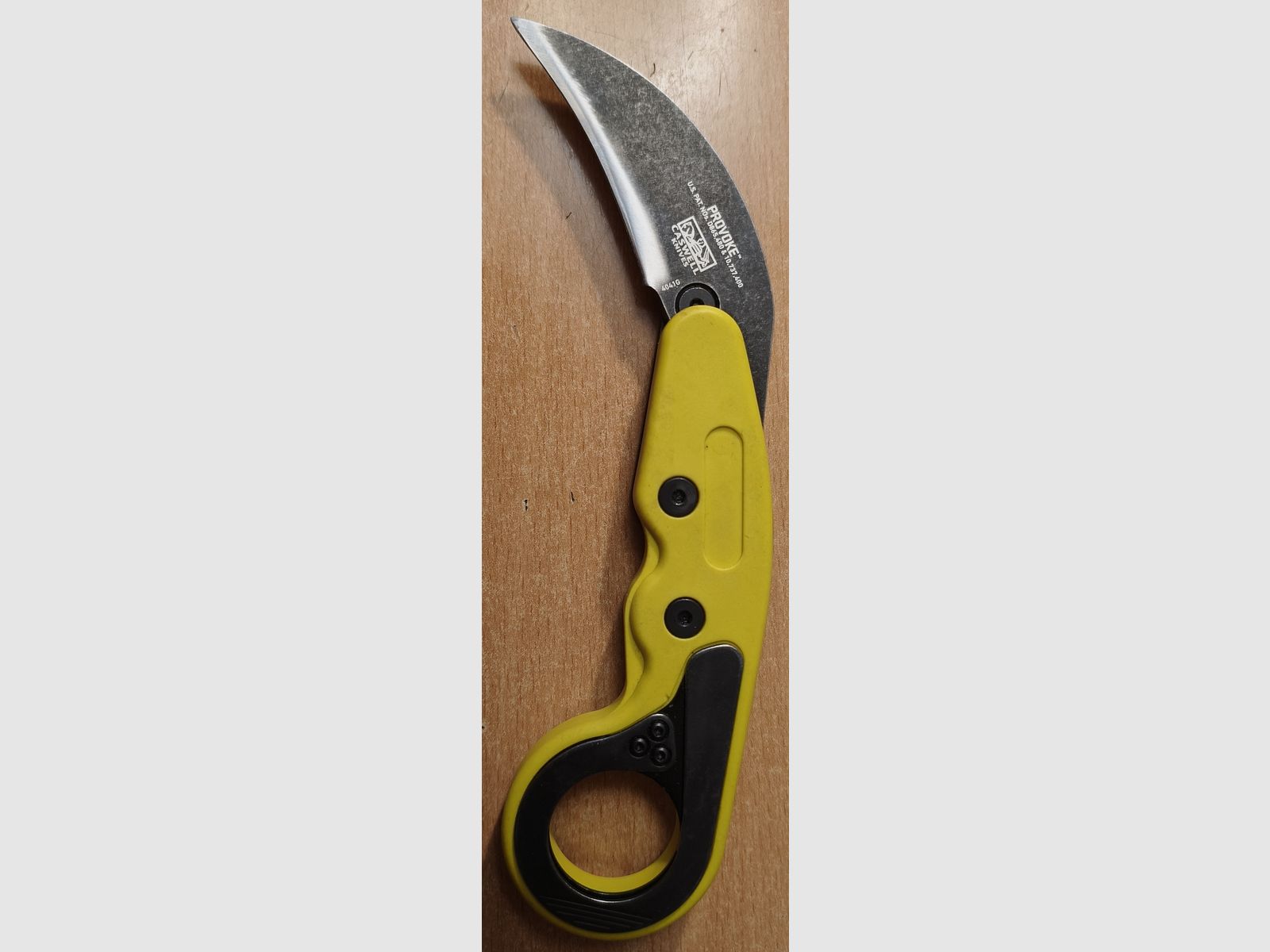 CRKT Caswell Knife Provoke Zap, amarillo