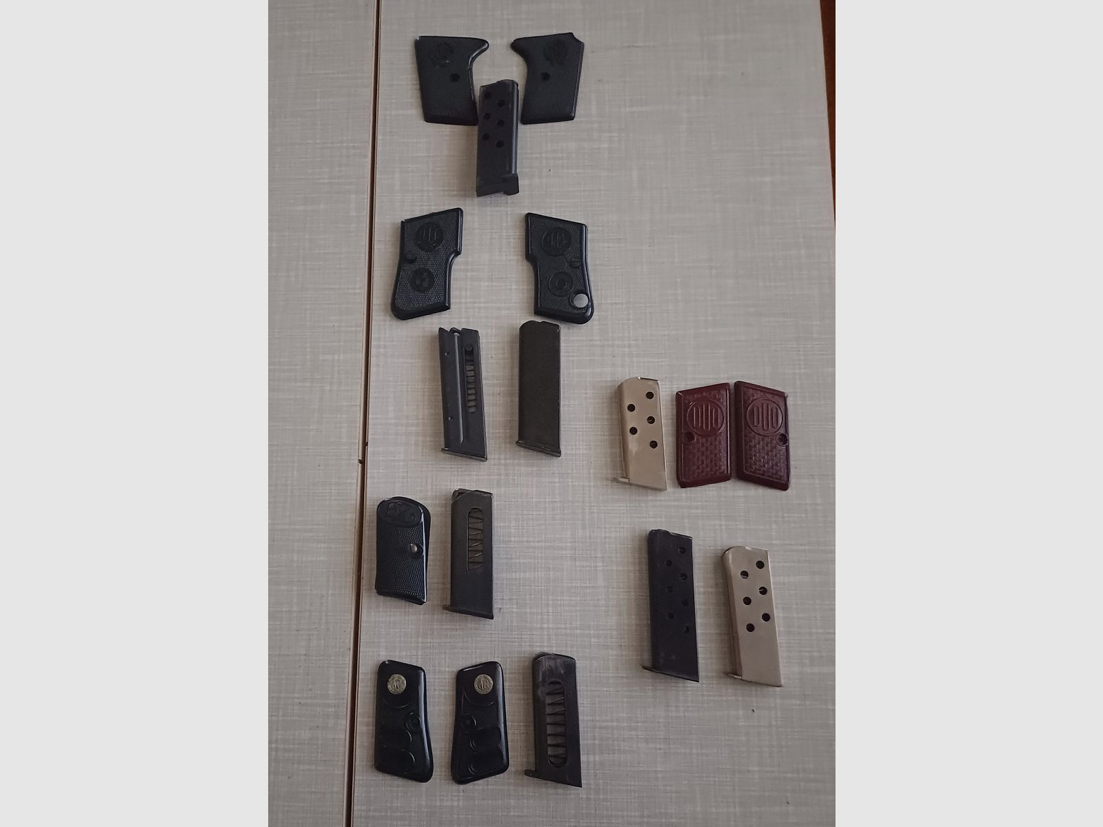 Accessoires pour diverses pistolets 6,35mm, image 1 sur 3