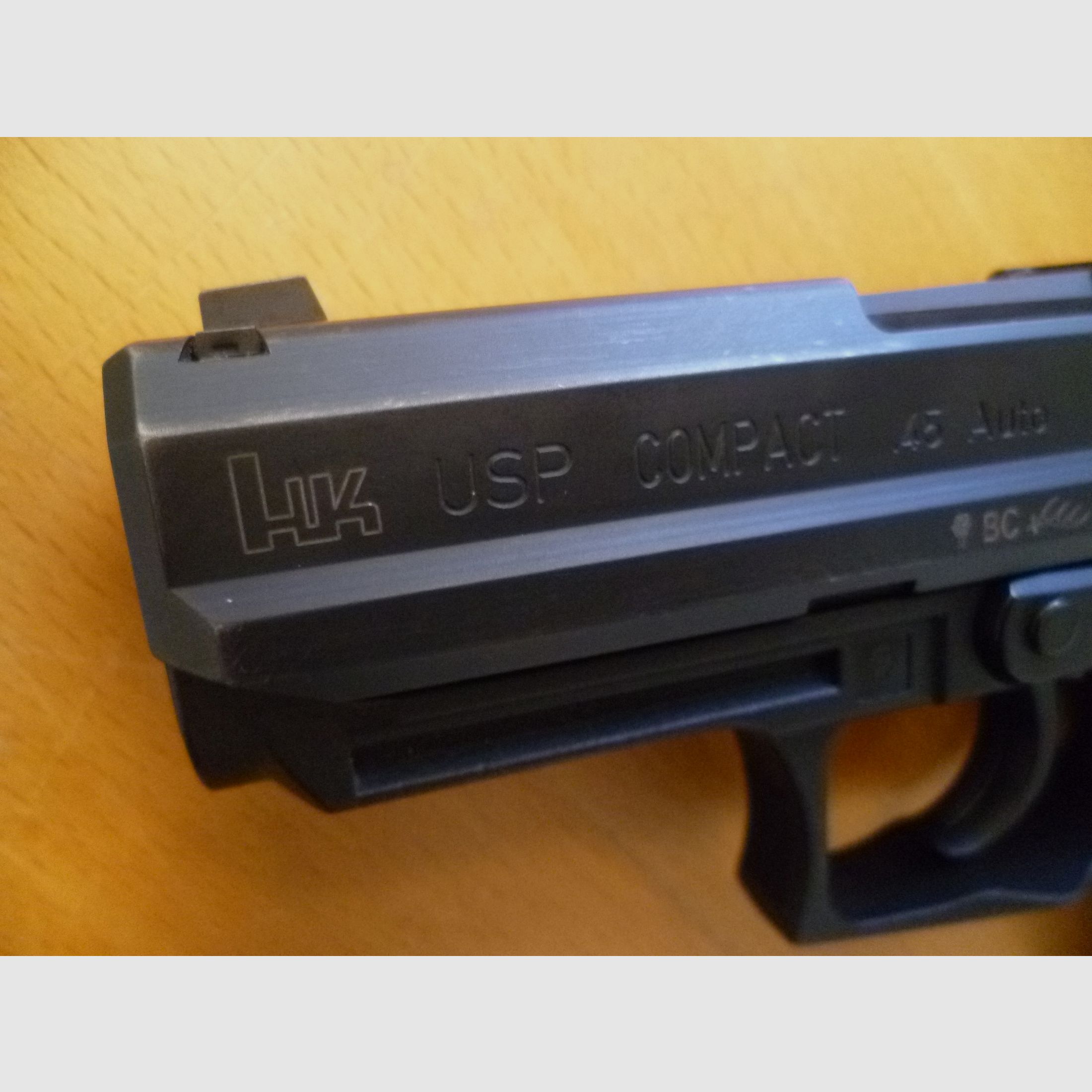 Pistole Heckler & Koch USP Compact .45 Auto