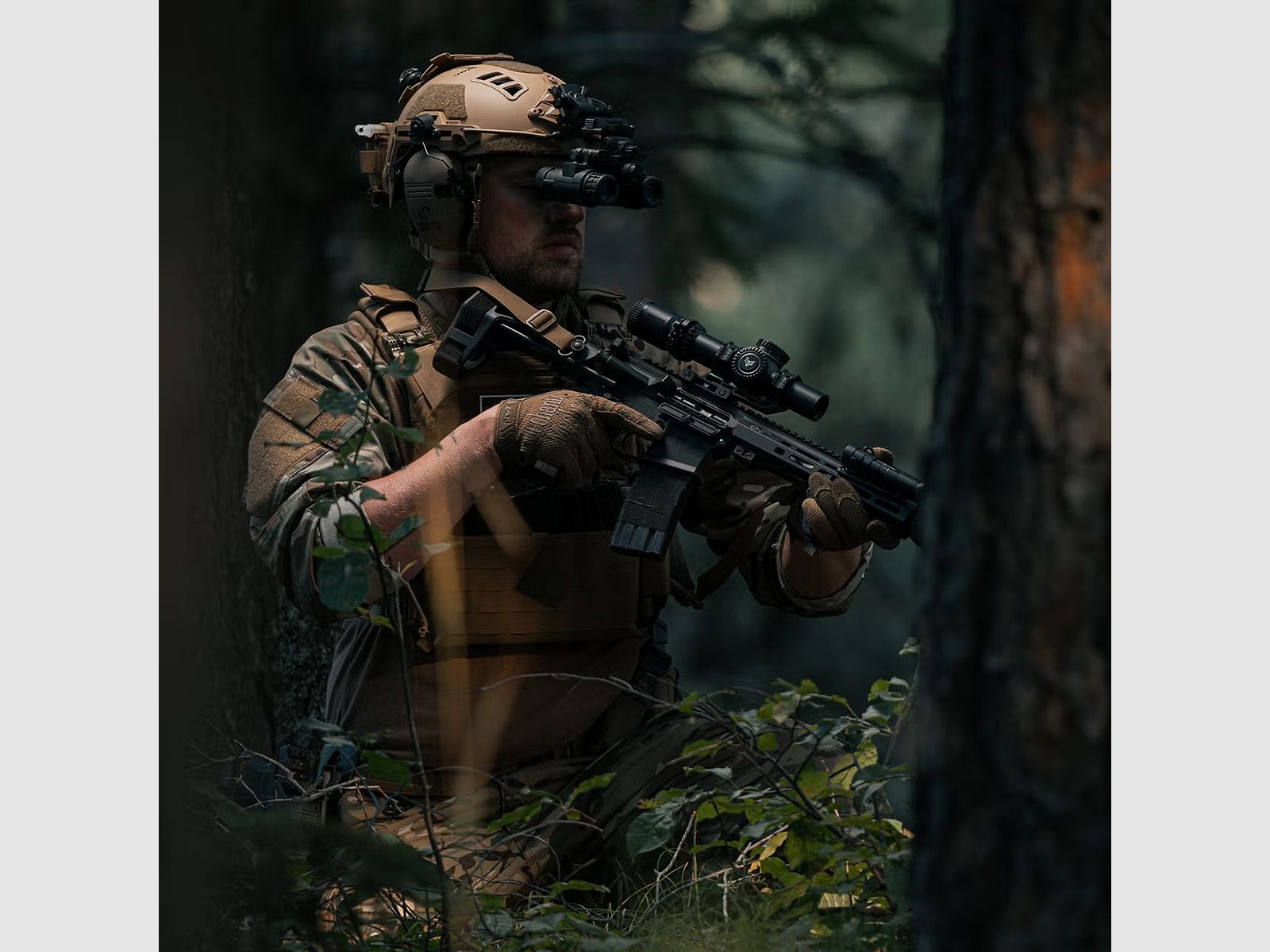 Swampfox Warhorse 1-6x24 FFP LPVO Zielfernrohr - MIL-Absehen, rot beleuchtet, 34 mm