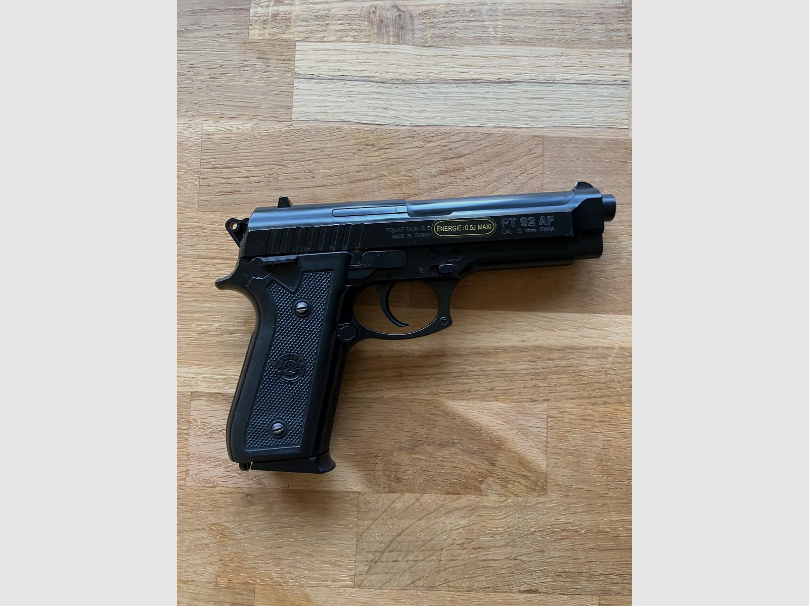 Softair Forjas Taurus PT 92 AF