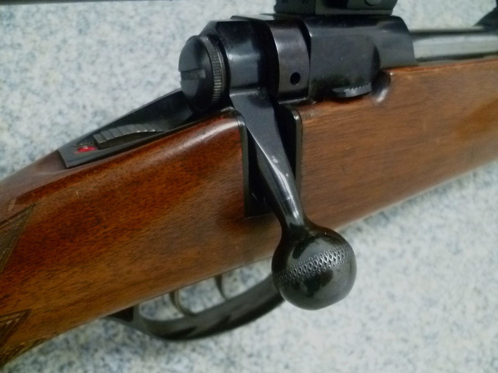Repeater rifle Anschütz model 110 .243 Win. SD thread