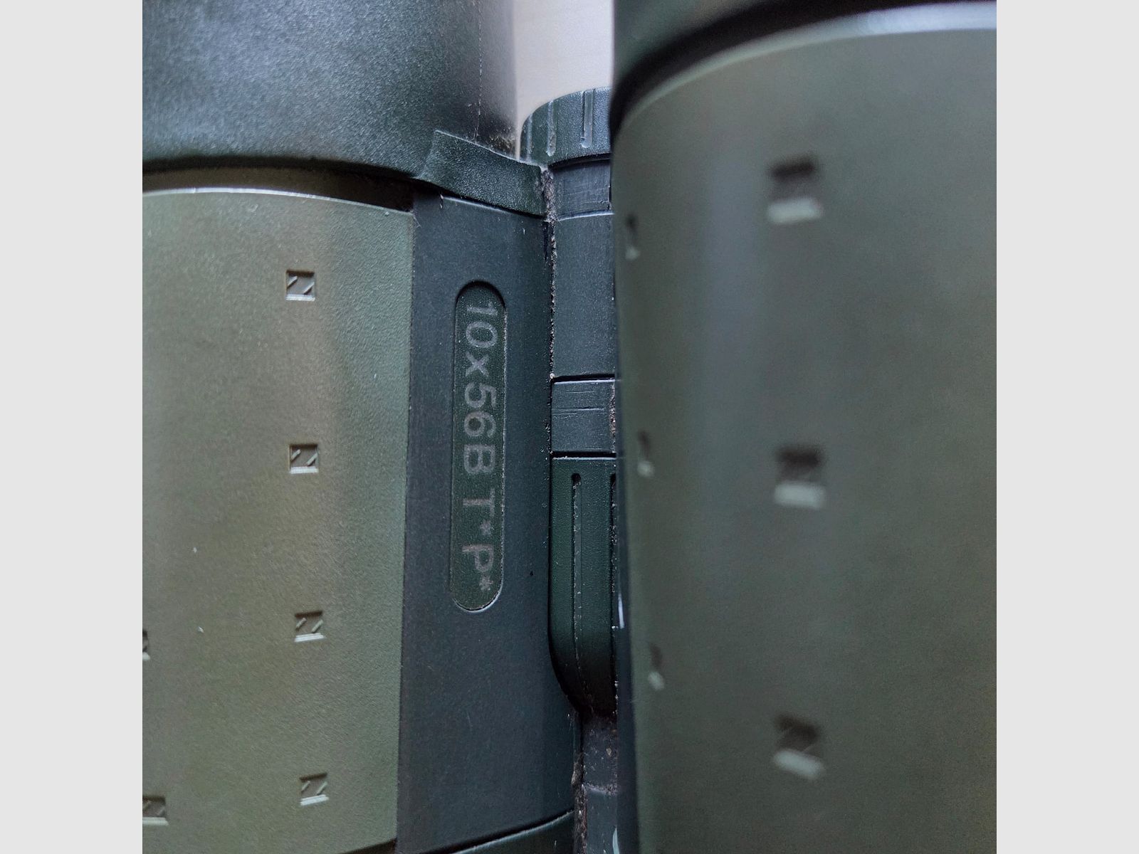 Zeiss Fernglas 10x56 BT P