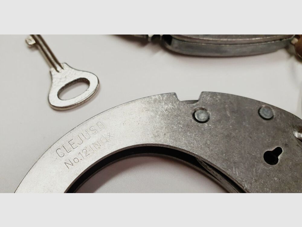 CLEJUSO Clemen & Jung e.K. Handcuff CLEJUSO No. 12 INOX, stainless steel handcuff, made in Germany, used