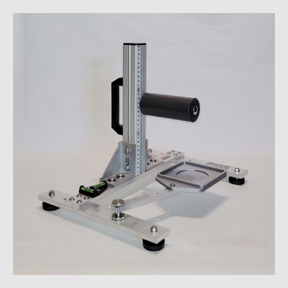 KGF Auflagestativ - Auflageständer Alu H-300-Ultimate mit Buchenholz-Auflage, Waage, Griff, Maßband + Munitionshalter
