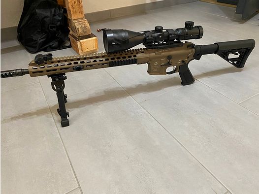 Schmeisser AR15 dynamic L in 16,75“, FDE (Flat Dark Earth) .223rem.