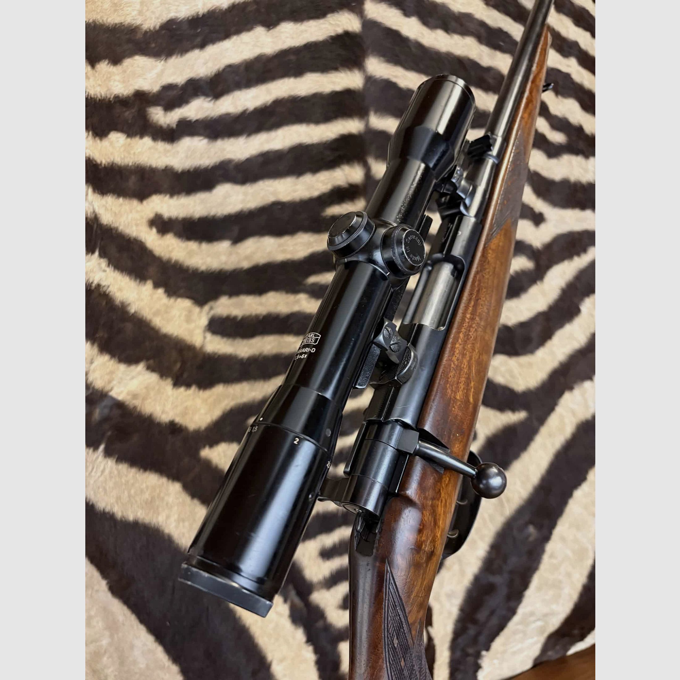 Anschutz mod.1433 – Kal. .22 Hornet – ca. 51 cm – Zielfernrohr – Schalldämpfer, Bild 10 von 11