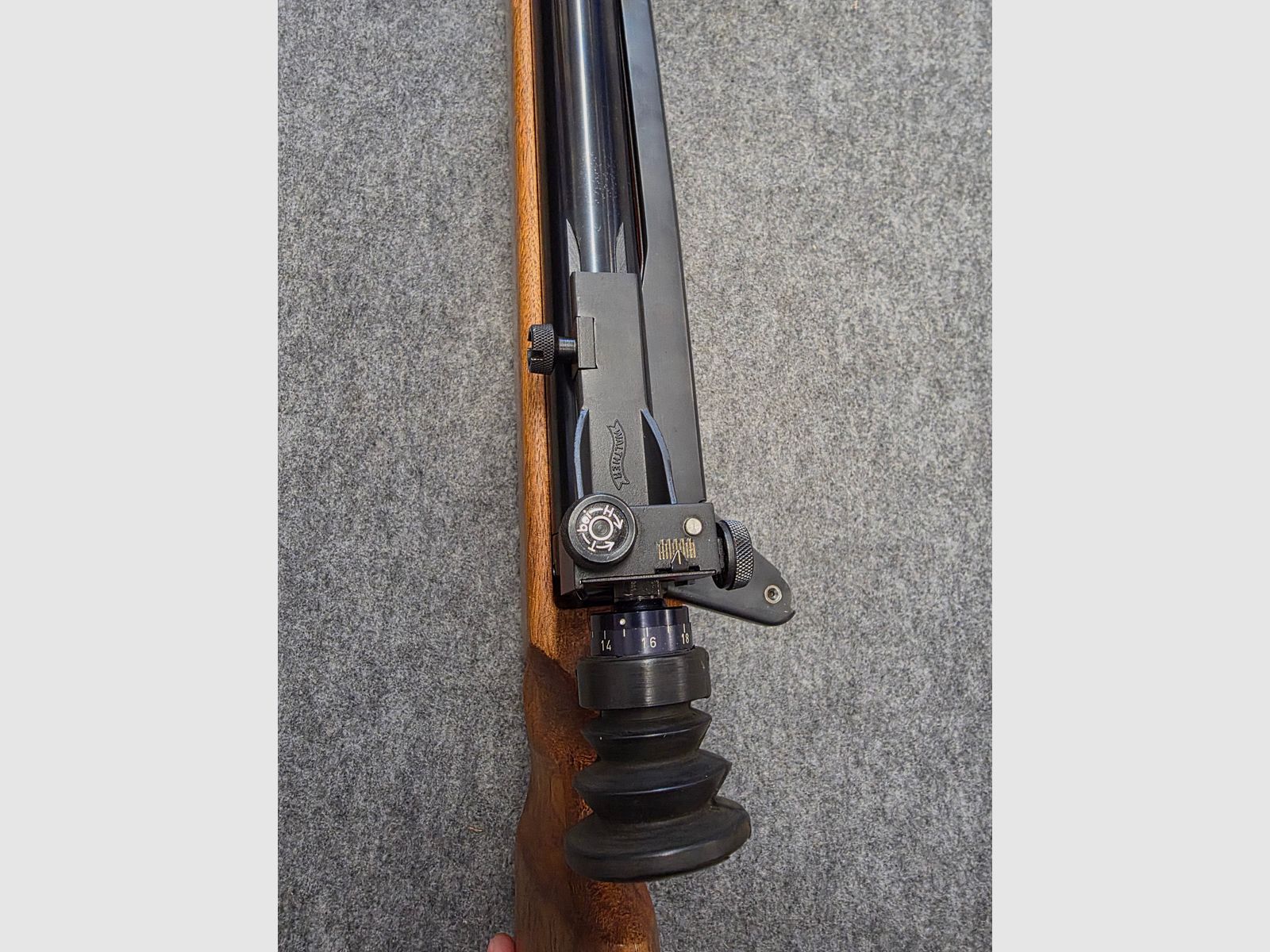 Match Luftgewehr Seitenspanner Walther LGR  sehr selten im tollen Zustand, kaum benutzt.