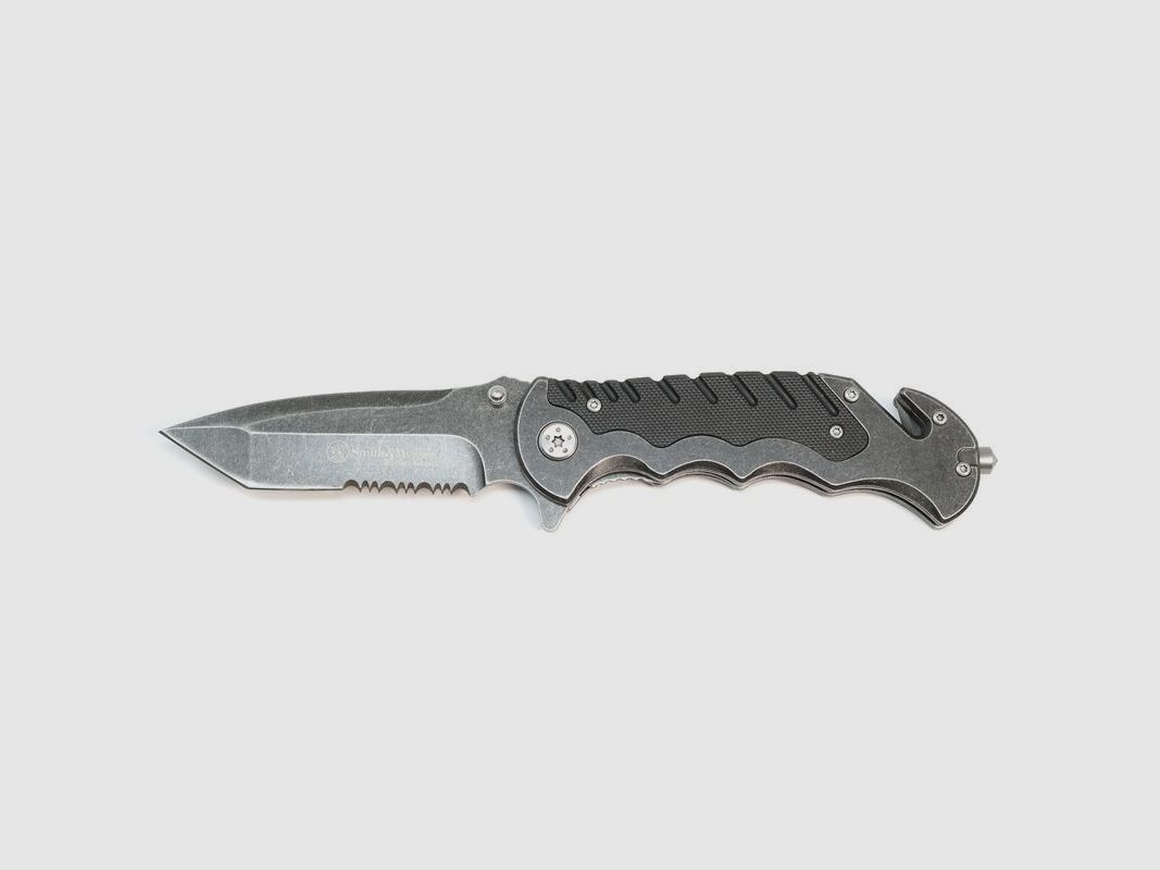 Border Guard Serrated Tanto Folder (Smith & Wesson - SWBG10S)