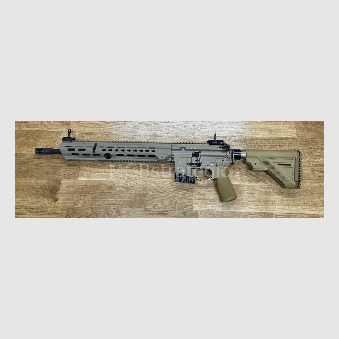 sportlich zugelassen! - Heckler & Koch MR223 A3 Slim-Line 16,5" Lauf halbautom. Büchse .223Rem - langer Handschutz - Farbe sandfarben - sportlich zugelassen!