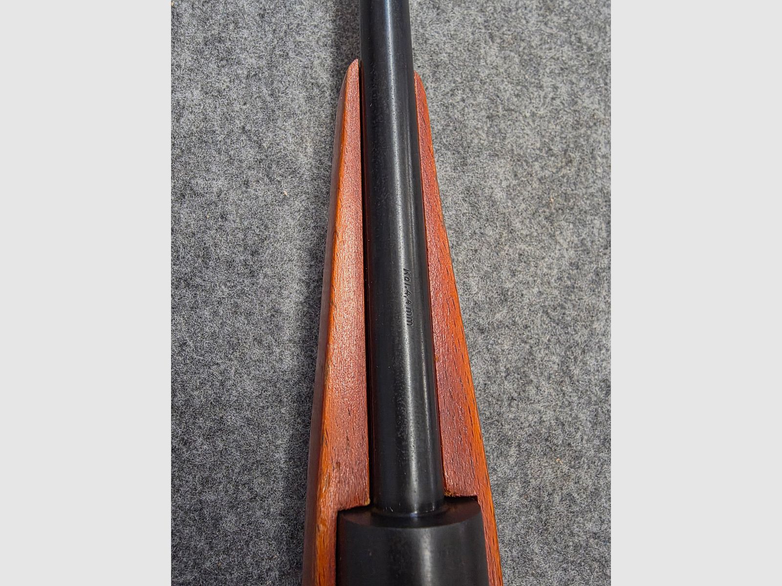 2.) Haenel Mod. 310 con seguro de Bakelita, cargador Kirmes, carabina de aire Cal. 4.4mm