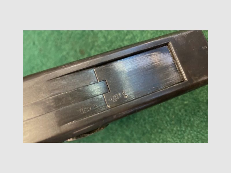 WEBLEY & SCOTT MKI CAL.455W, linkerkant niet compleet., afbeelding 2 van 7