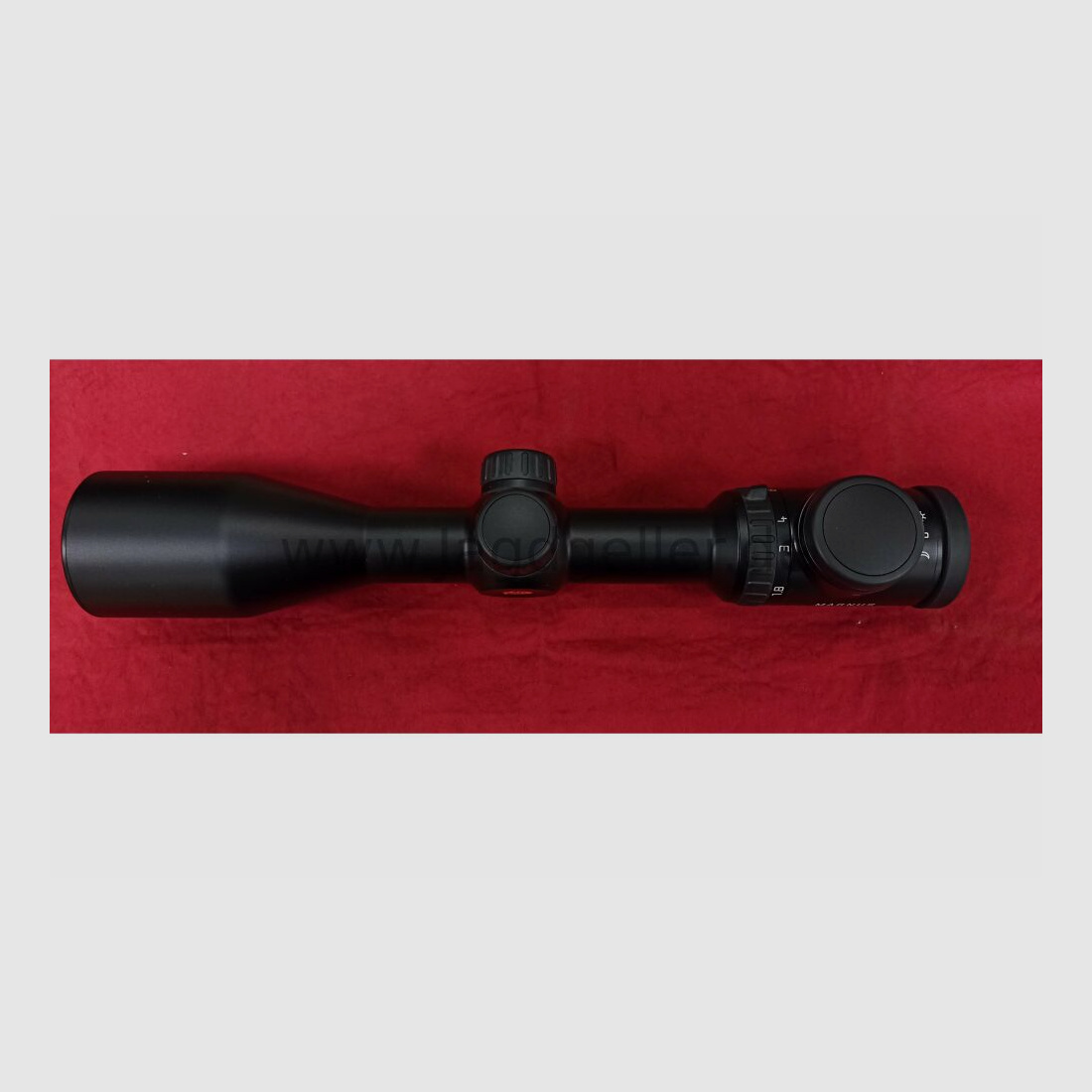 Leica Magnus 1.8-12x50i with rail