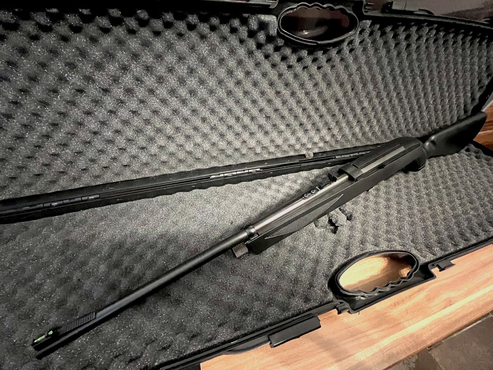 Crosman Modell 1077 AirSource halbautomatisches Luftgewehr