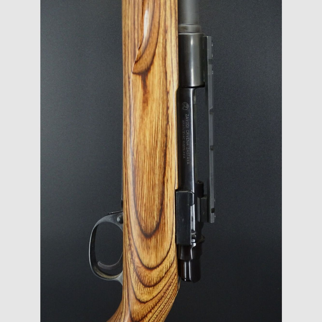 Zastava con canna da competizione calcio laminato calibro .300 Win Mag fucile da competizione del 2011