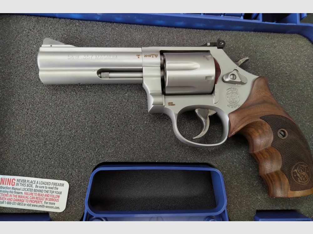 Smith & Wesson M686 Security Special 4"