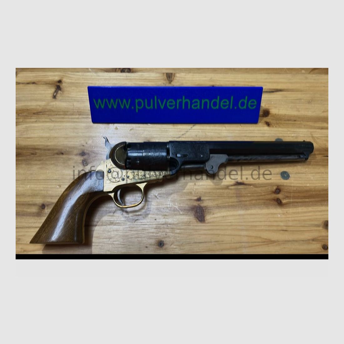 Modell Navy .44(BlackPowder) Hersteller Italy