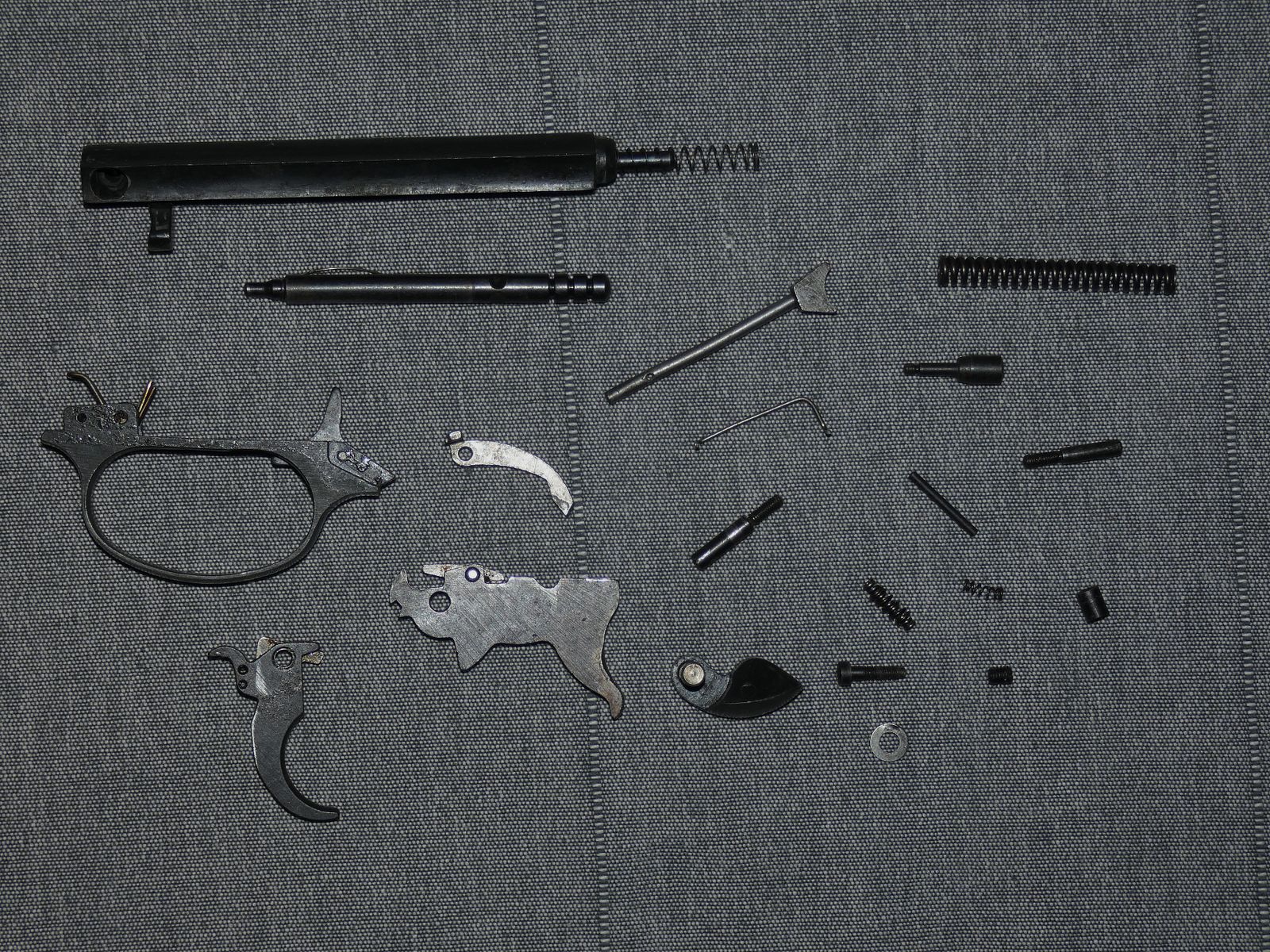 Conjunto de piezas de repuesto SA Revólver (Fabricante desconocido) Acero completo