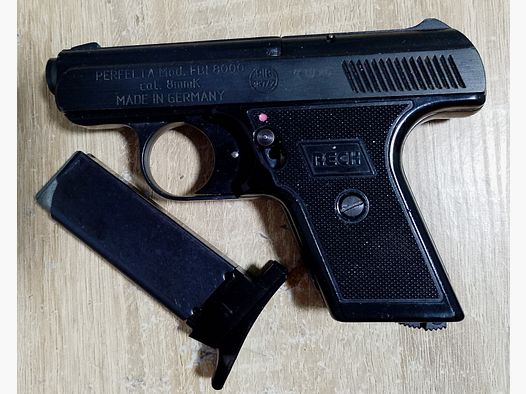 Reck FBI 8000 Kal. 8 mm Knall im PTB 387/2