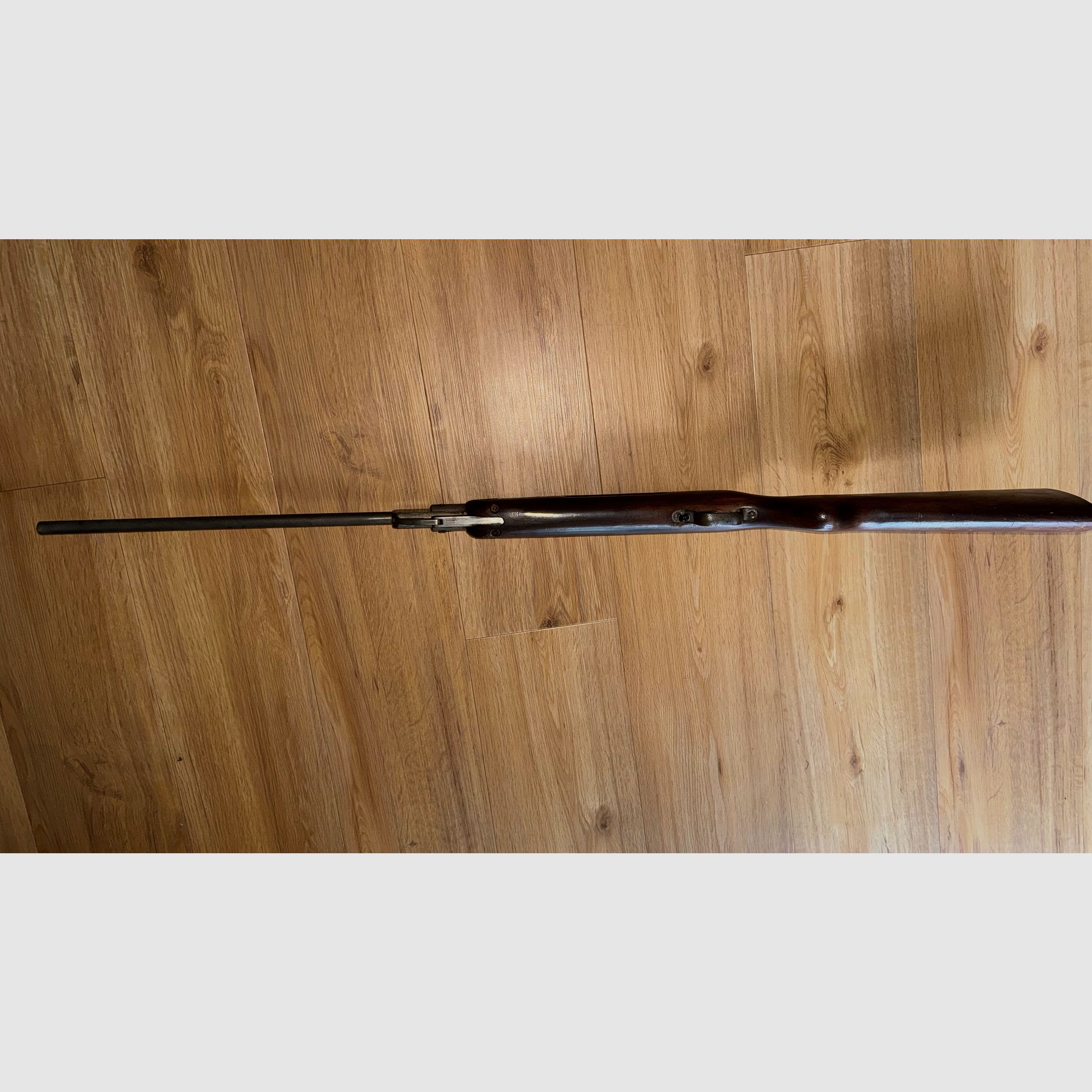 Offering air rifle Haenel Suhl model III-284 with renewed wear parts, such as spring, seals, trigger, etc.