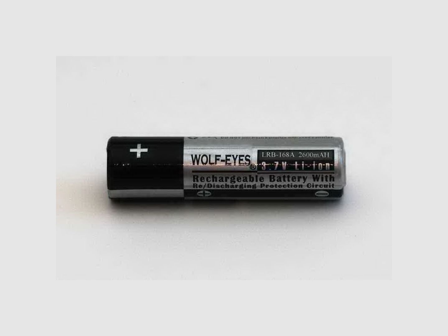 WIEDERAUFLADBARE BATTERIE WOLF EYES