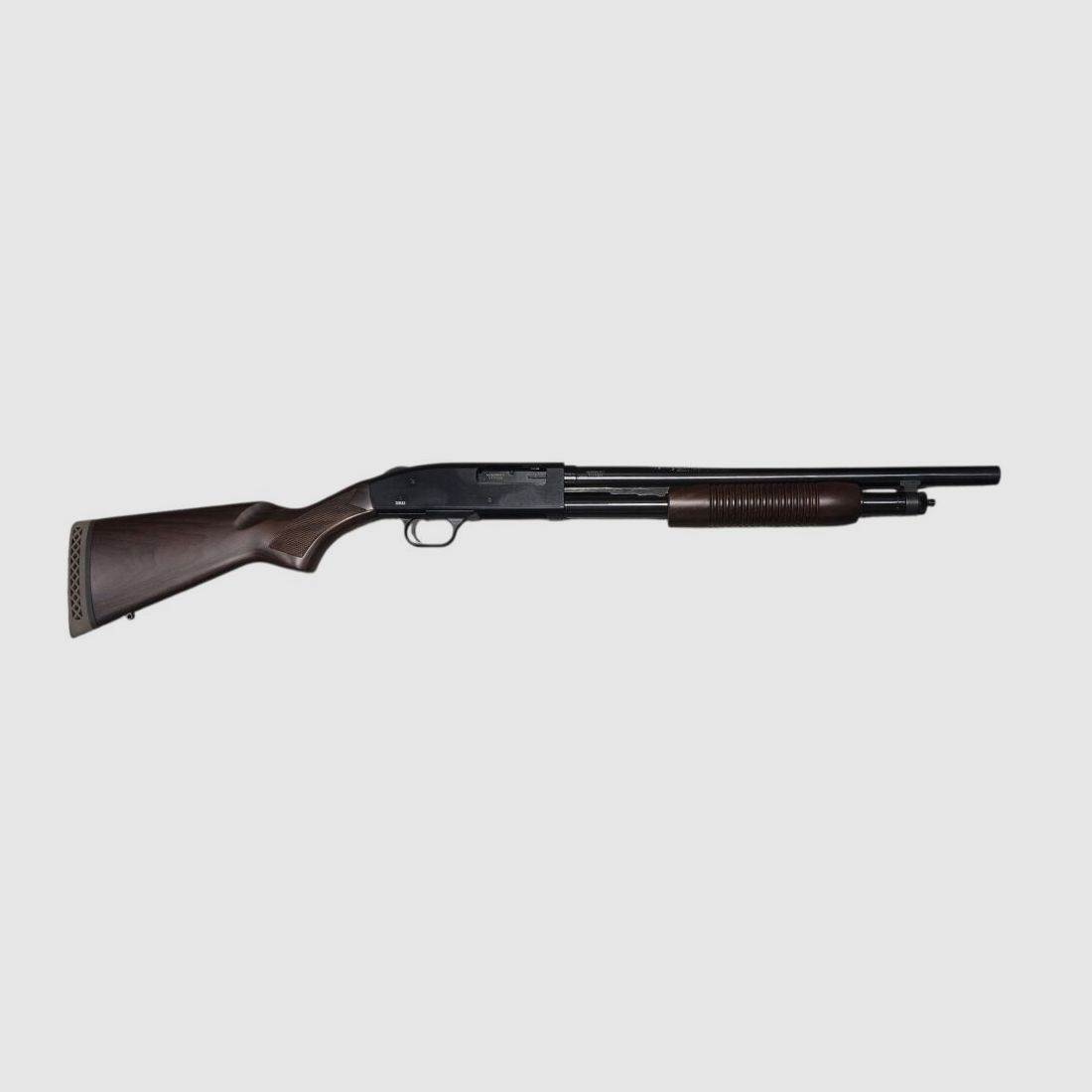 Mossberg 500 Retrograde 18,5" Vorderschaftrepetierflinte, Kaliber 12/76 sofort verfügbar, Versand +25€ - UVP: 925€