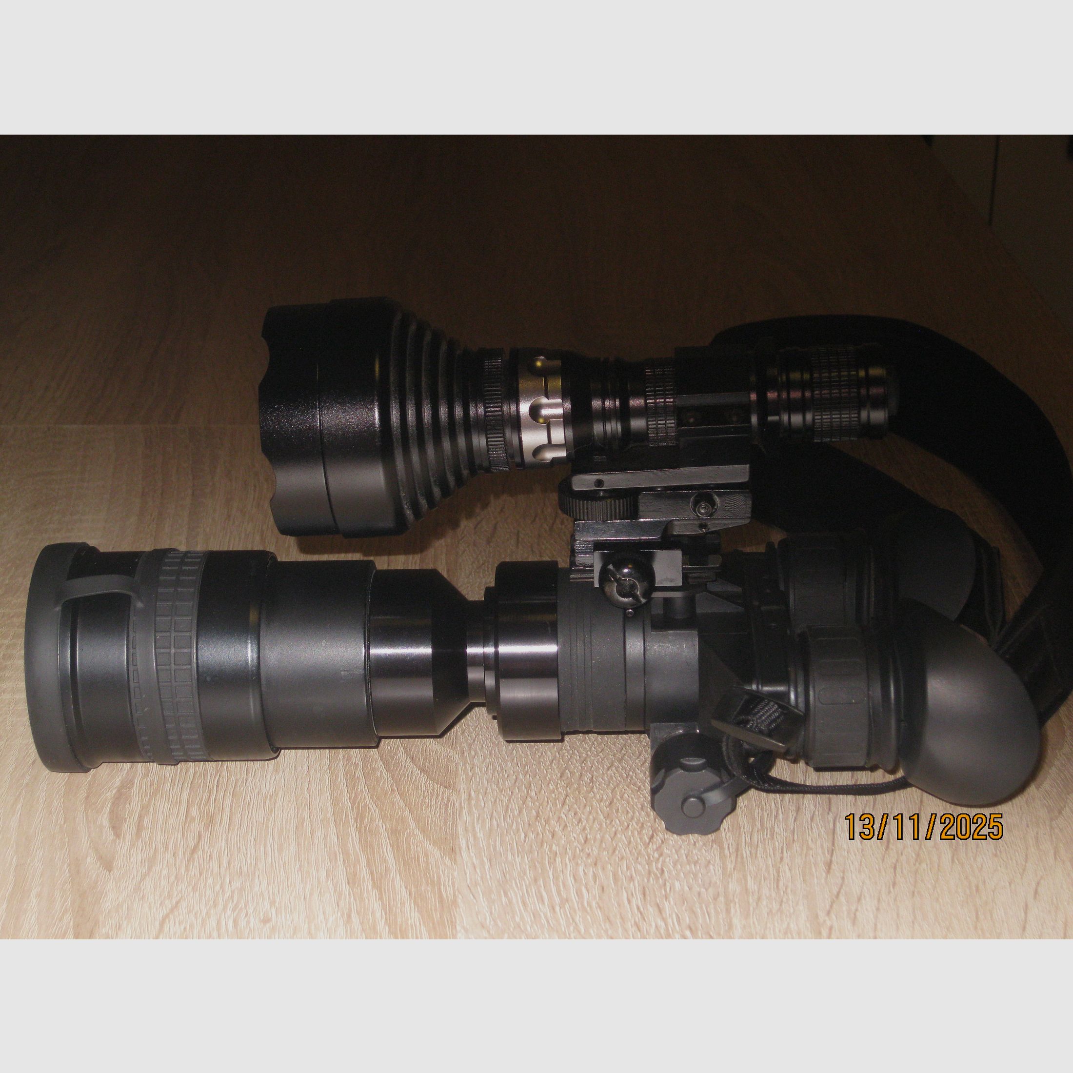 Dispositivo di visione notturna NYX Gen 2+ Armasight.