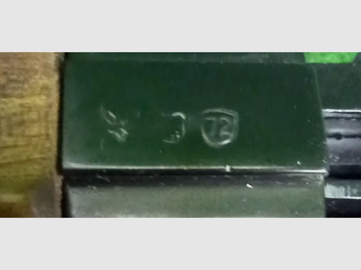 carabina semiautomática ERMA EGM1 de 1970 en calibre .22Lr