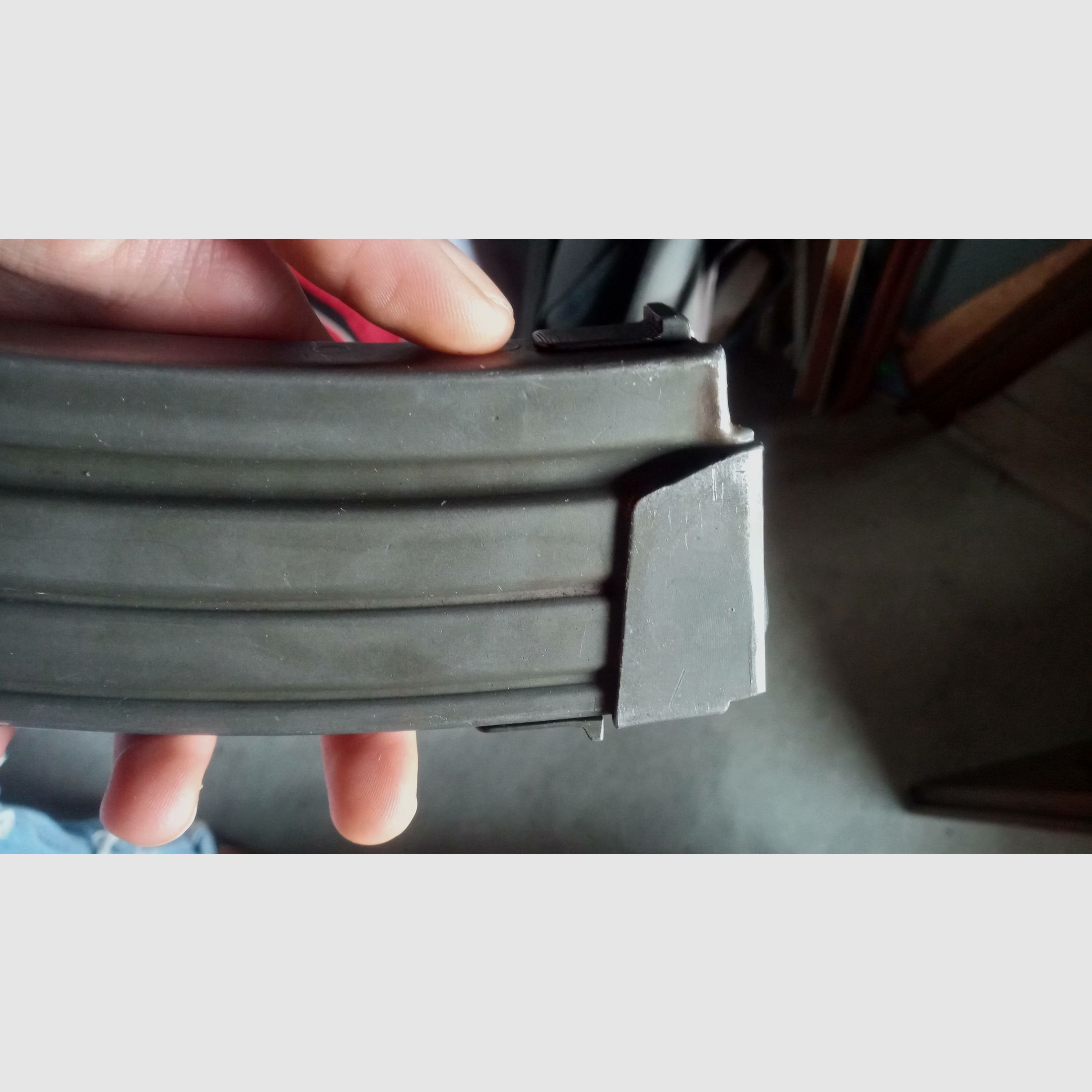 Galil Stahl Deko Magazin grau phosphatiert (unbrauchbar/deaktiviert) / passt in AKM AK47 Schacht somit auch GSG Cybergun China-Yunker