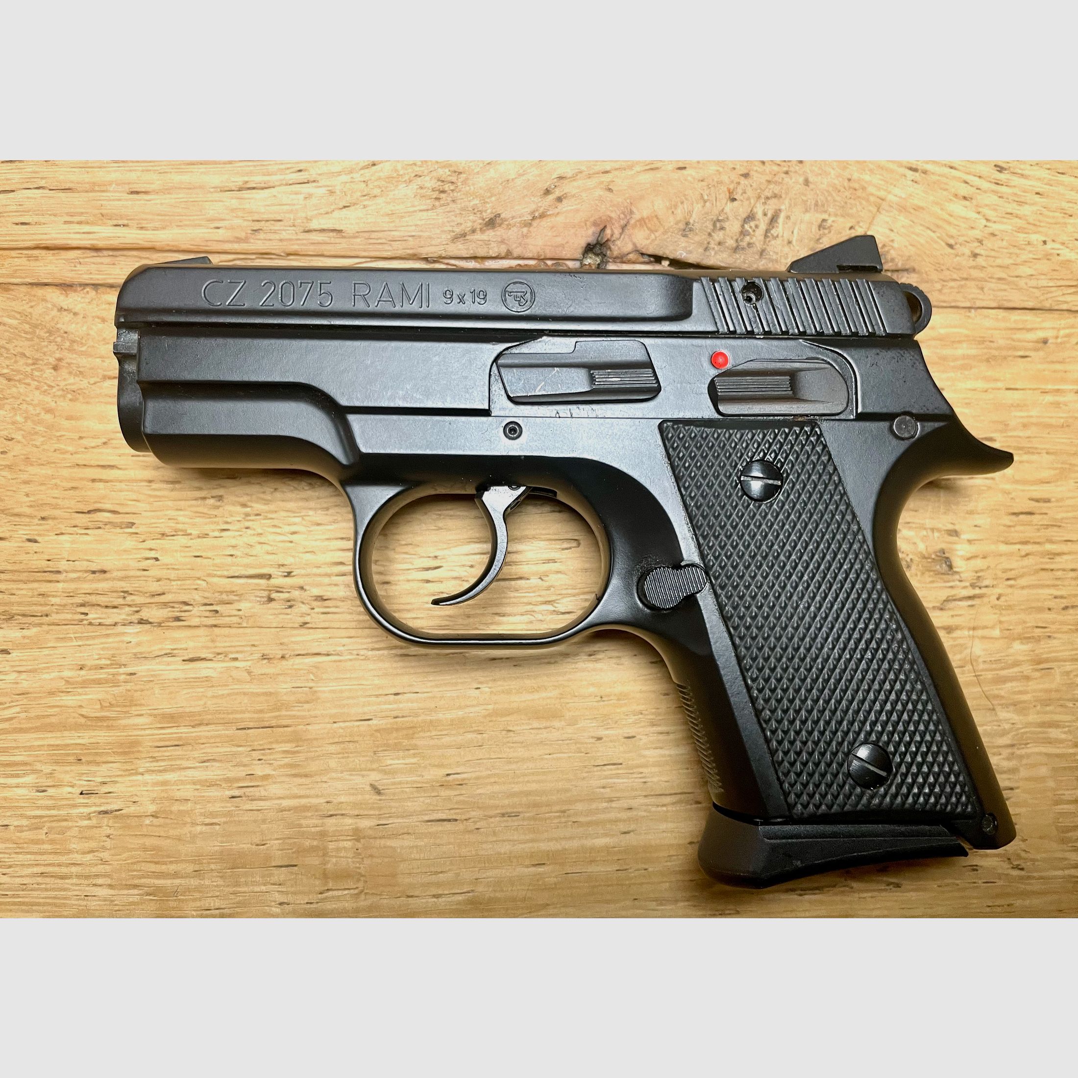 Pistolet subcompact CZ 2075 RAMI - 9mm Luger