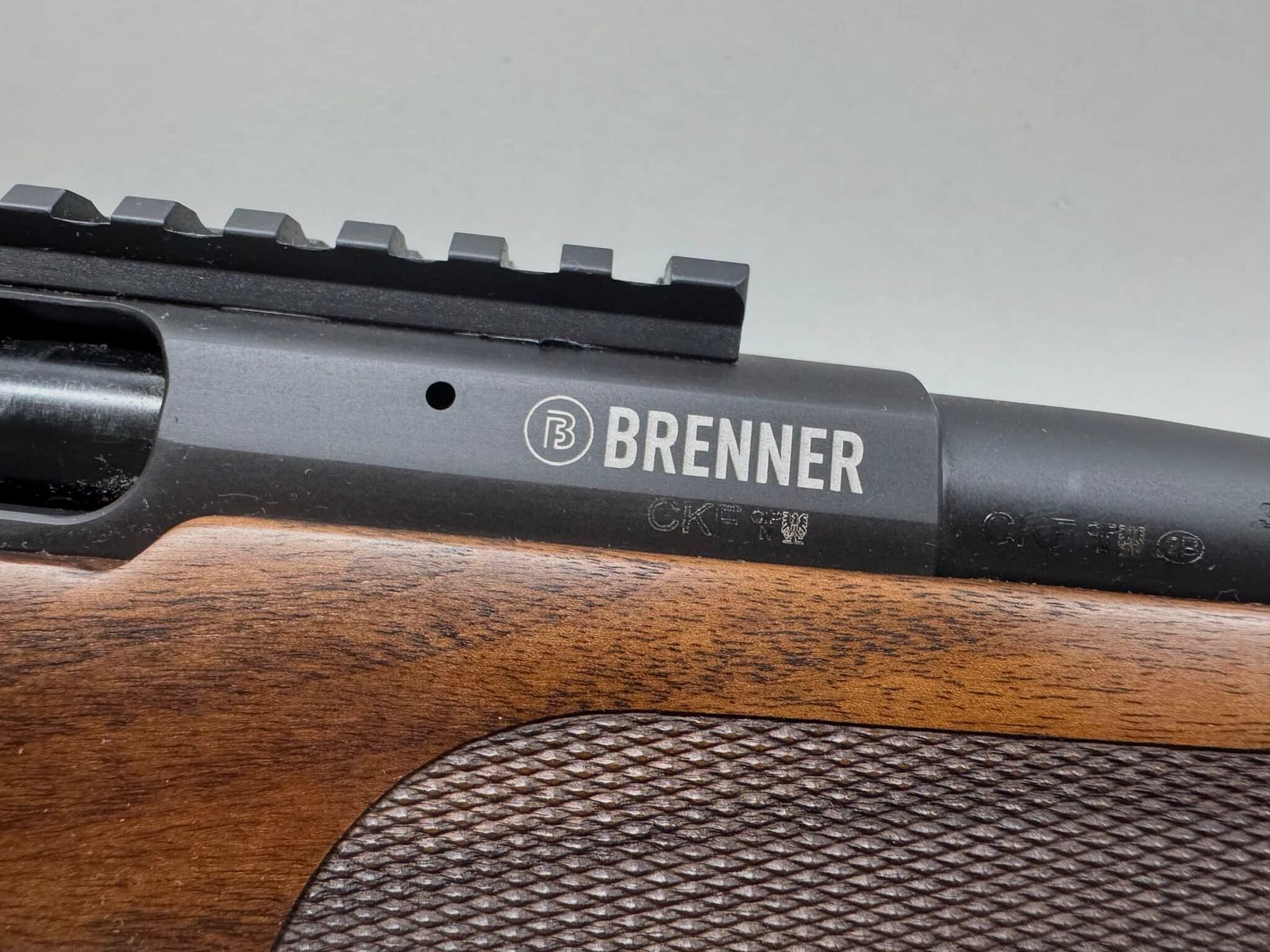 Brenner BR20 Exclusive Model