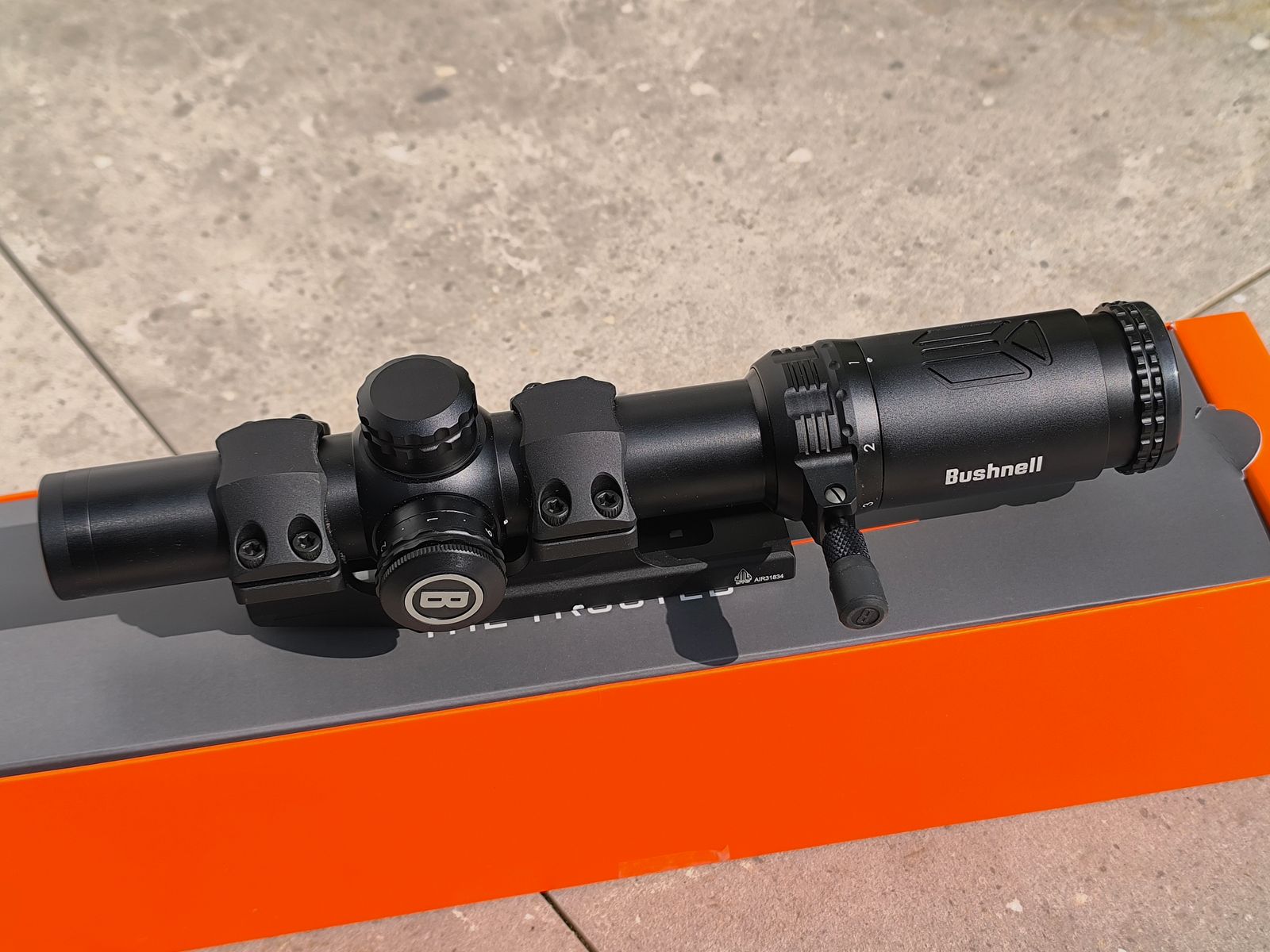 Bushnell AR Optic 1-6X24 BTR-1 LPVO  IPSC 3 Gun Drückjagdglas