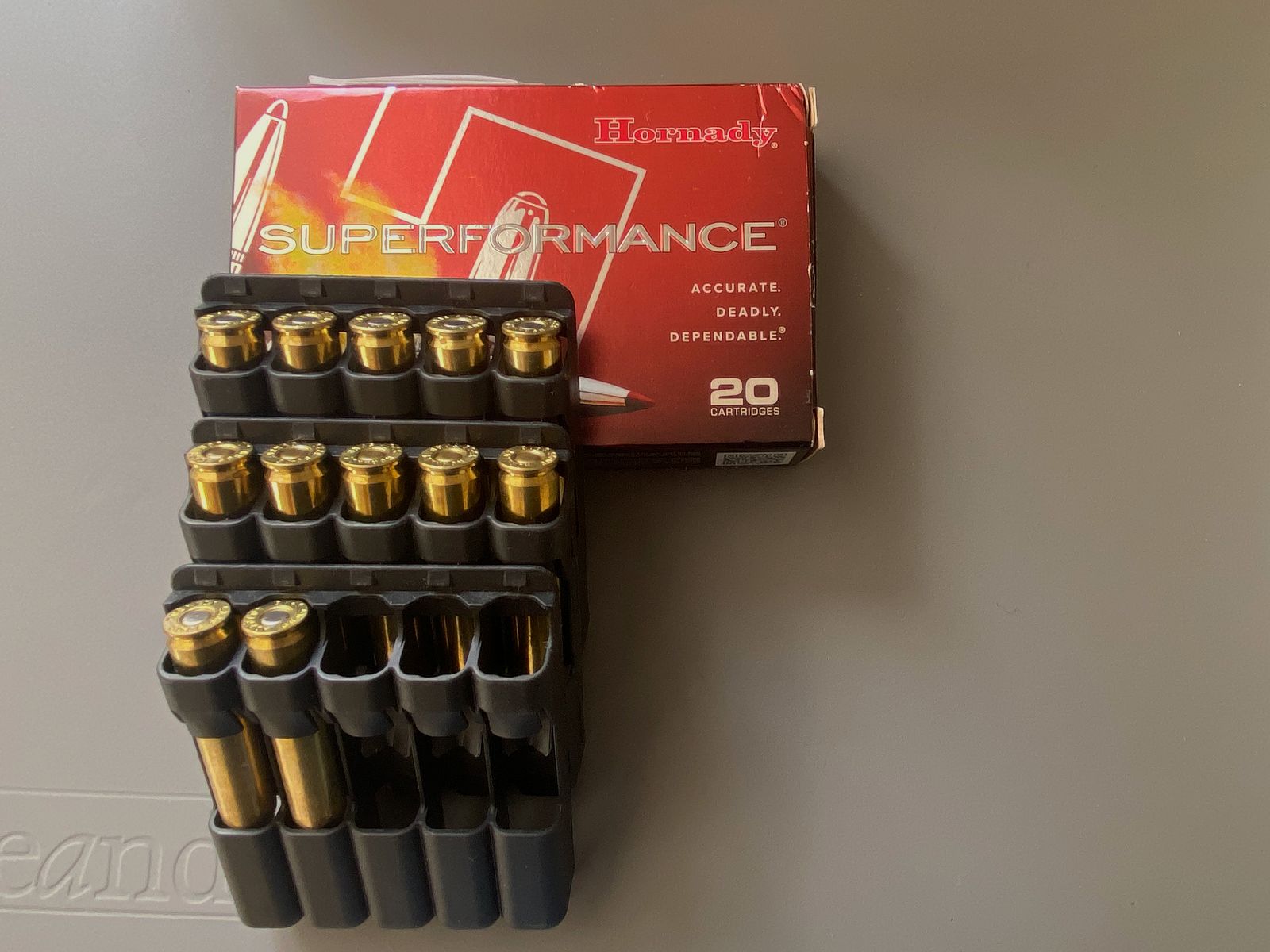 Hornady Superformance 30-06 SPRG 180 gr SST #81183 - 32 Schuss