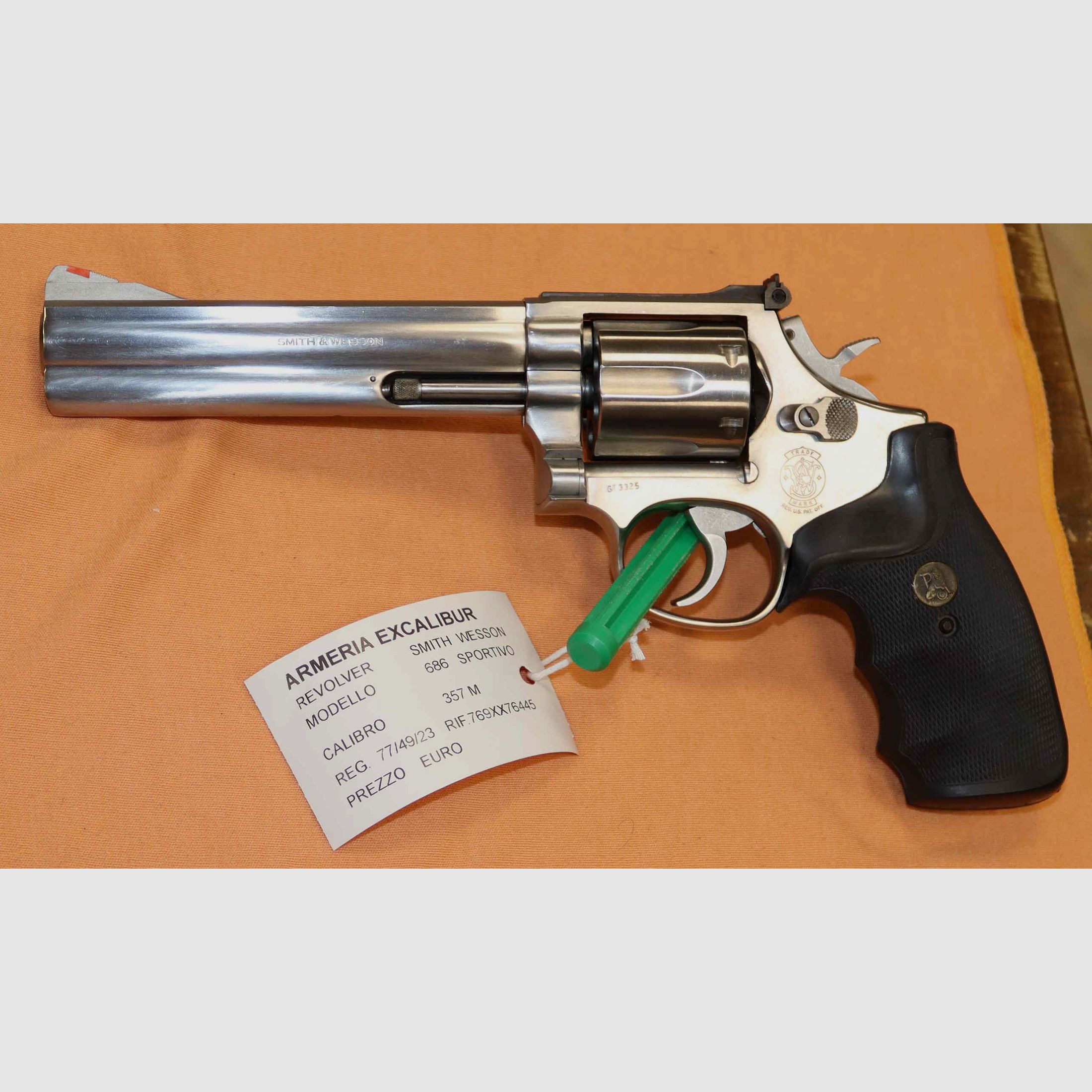 Revólver Smith & Wesson Modelo 686 Calibre 357MG Deportivo, imagen 4 de 10