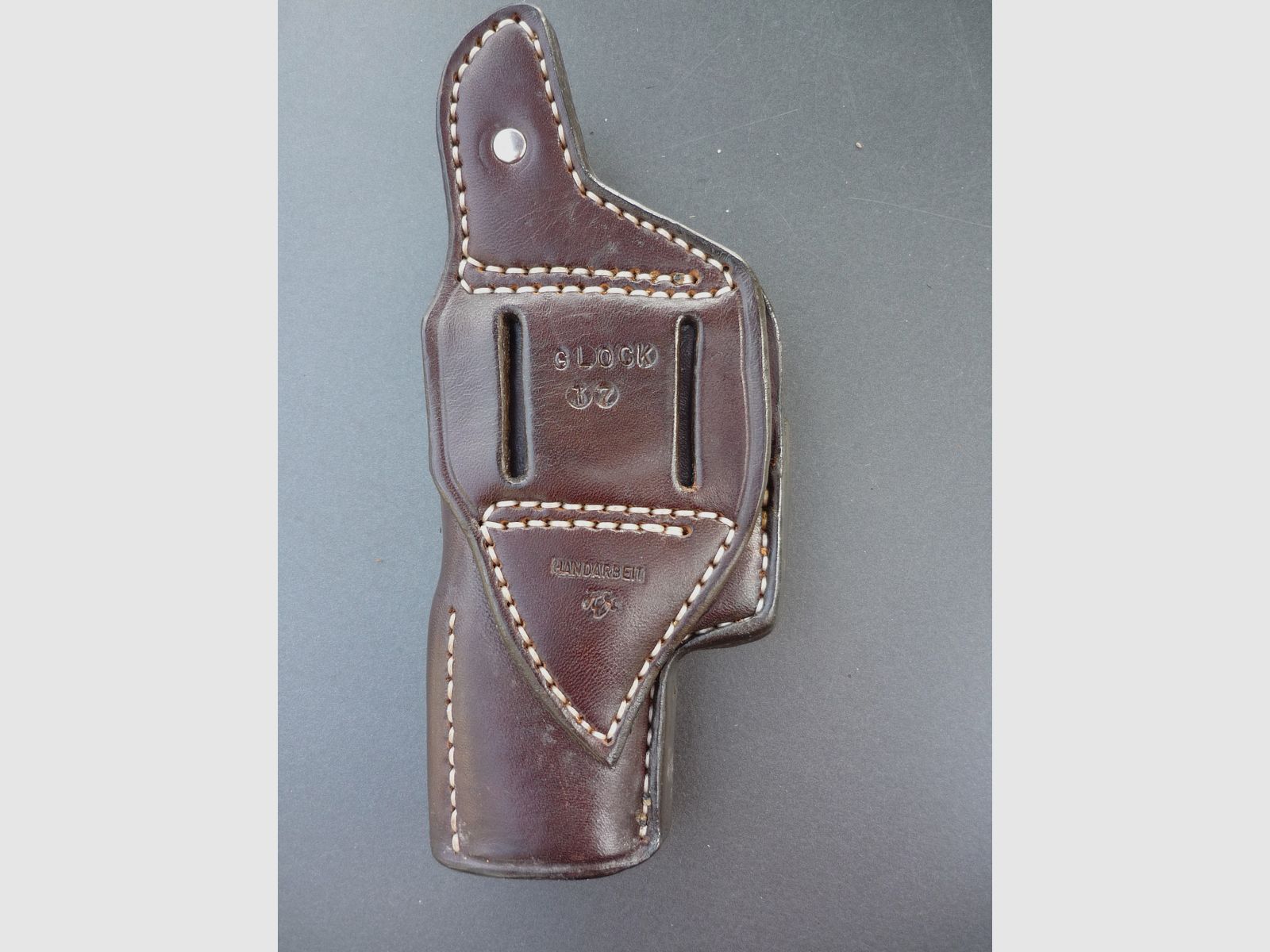 HKDesign Holster Art. Nr. 002 : Holster simple avec fermeture à pression et rail en cuir cousu - pour Glock 17 - droitier