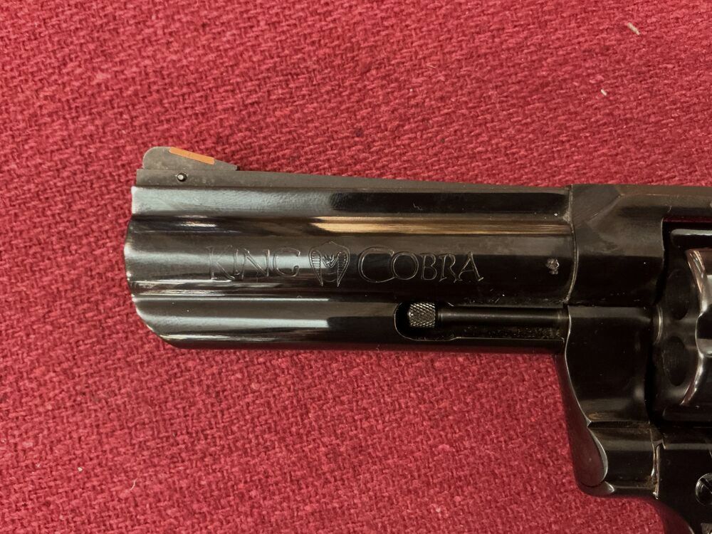 Colt King Cobra