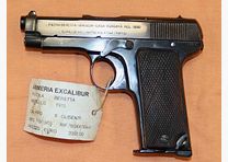 Pistolet Beretta Model 1915 Kaliber 9 Glisenti